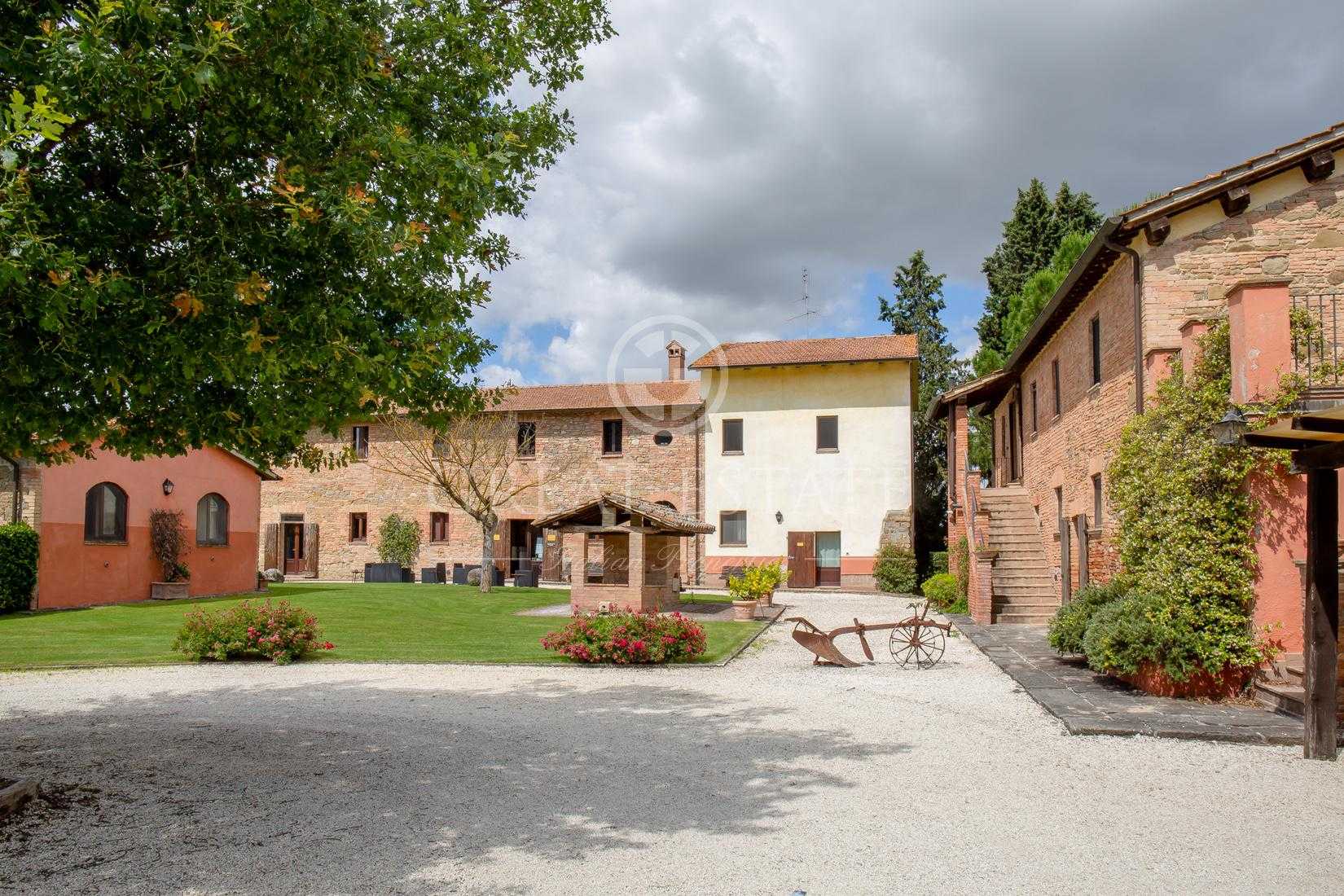 Dom w Deruta, Umbria 11056066