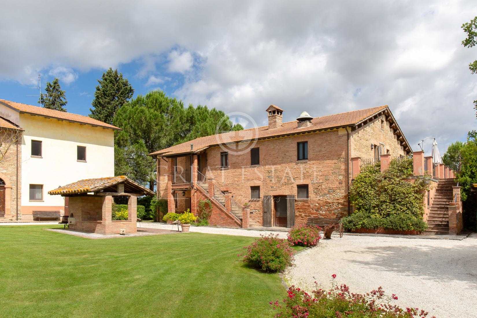 Huis in Deruta, Umbria 11056067