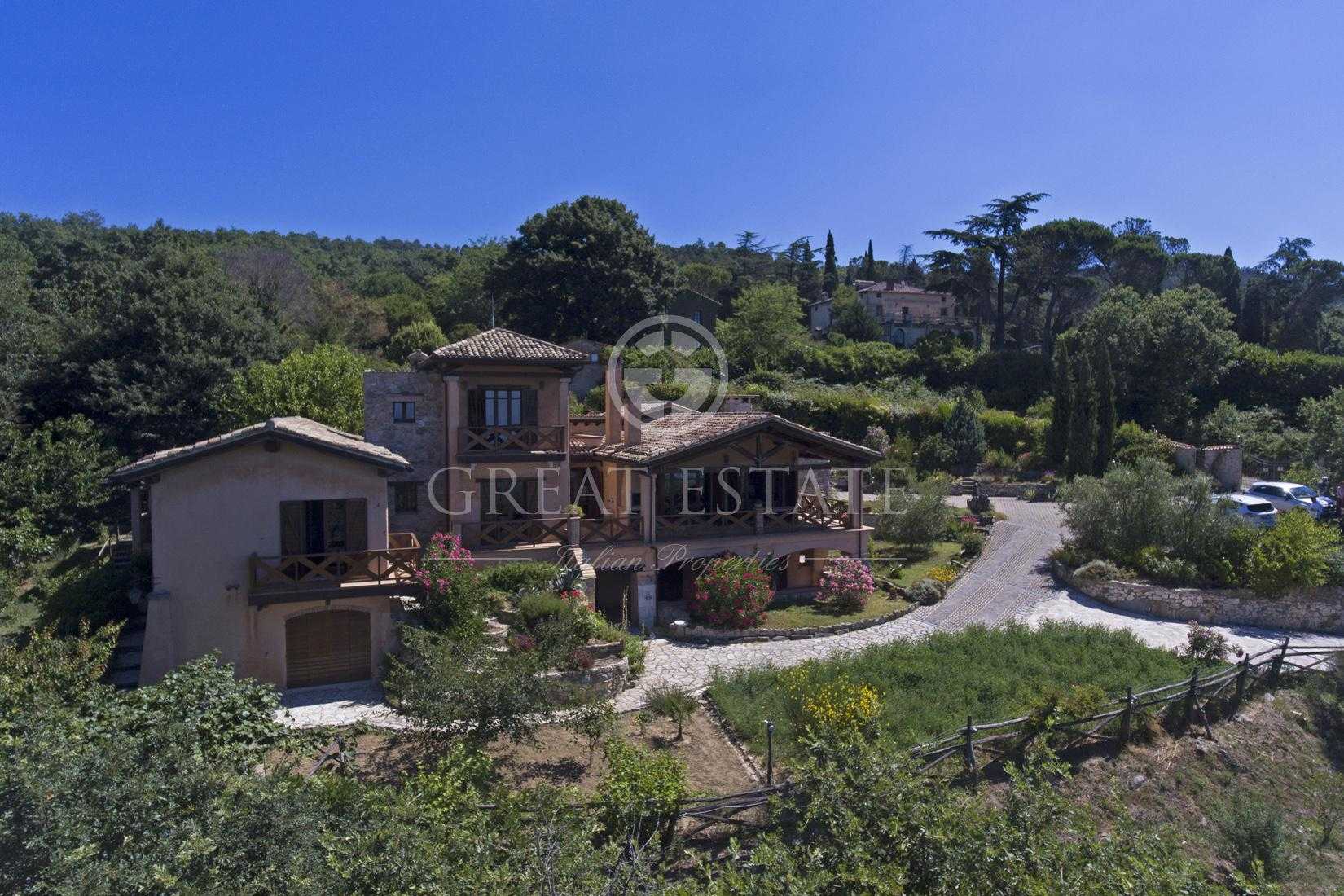 Huis in Passignano sul Trasimeno, Umbrië 11056075
