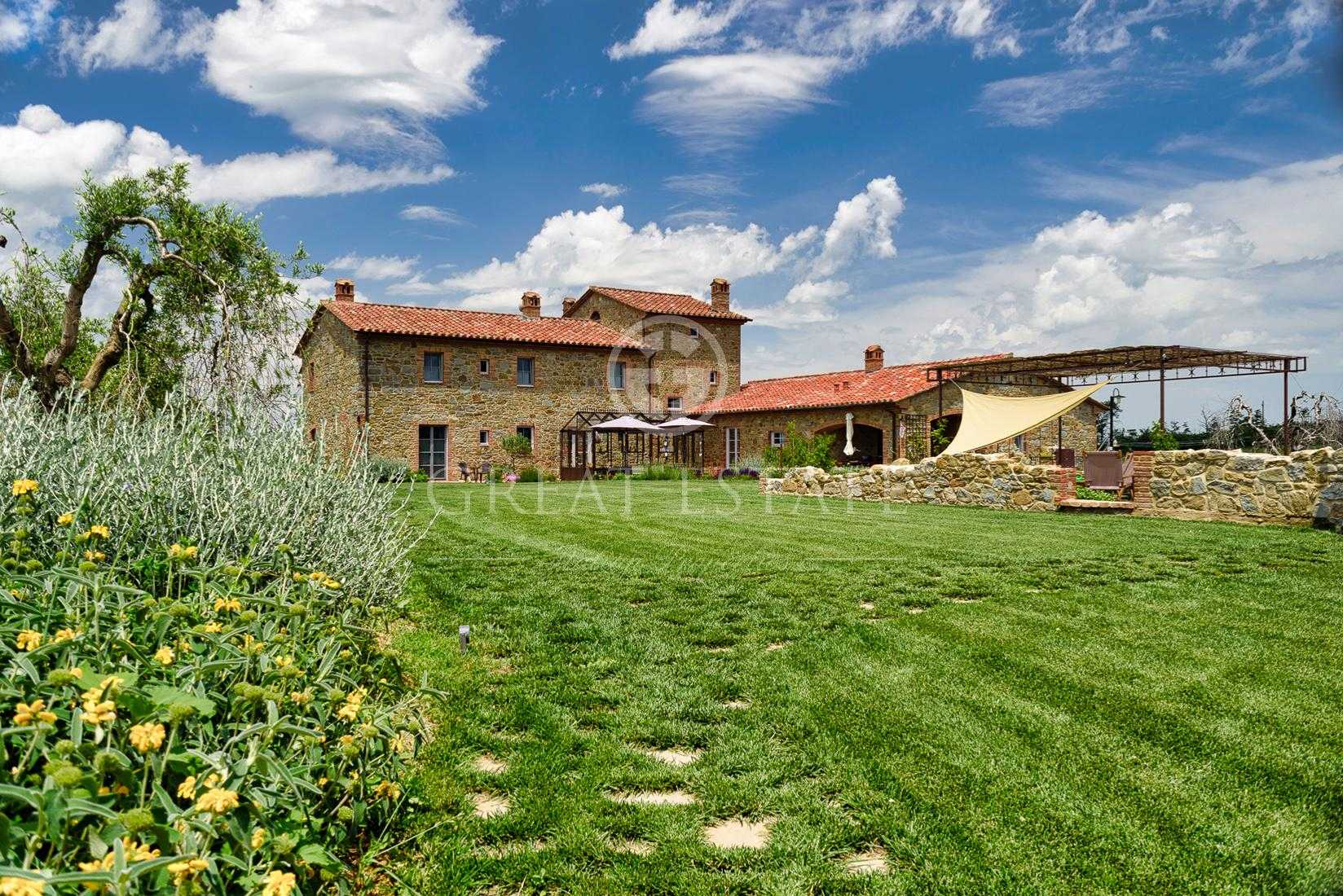 House in Monteleone d'Orvieto, Umbria 11056090