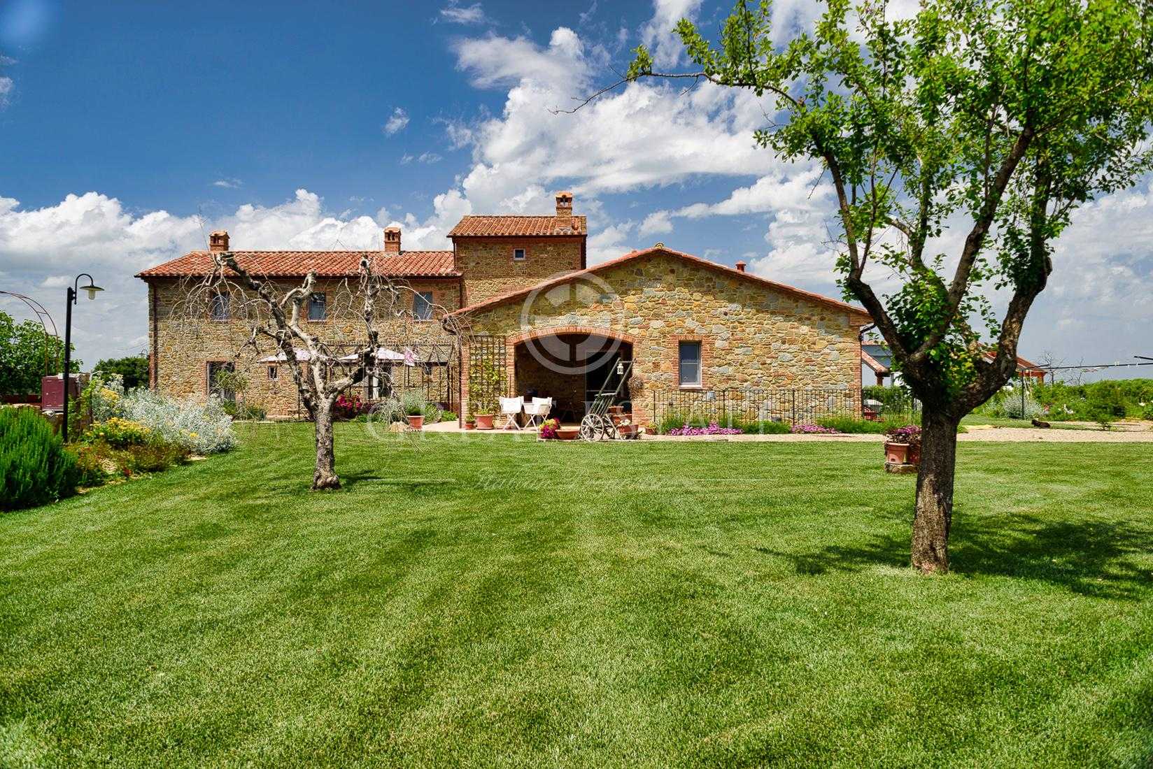 Huis in Monteleone d'Orvieto, Umbrië 11056090