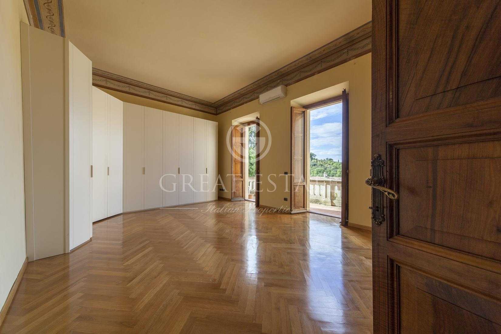 Квартира в Spoleto, Umbria 11056093