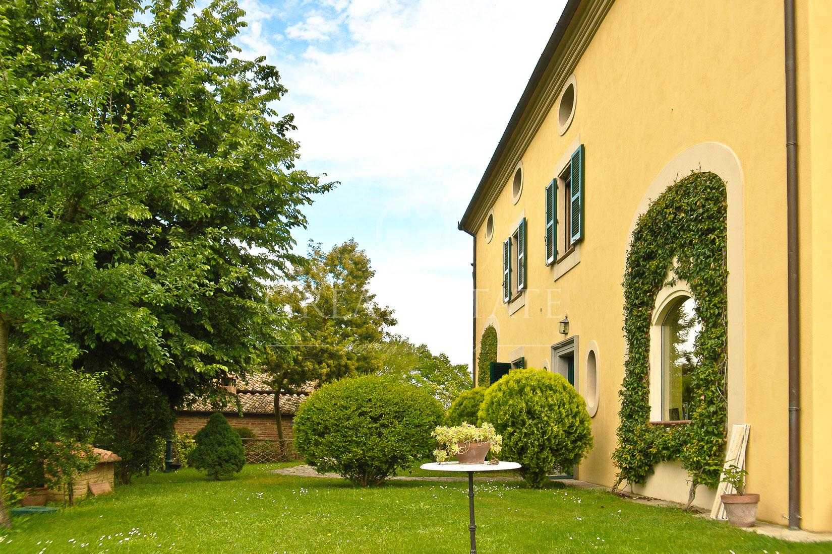 rumah dalam Castiglione del Lago, Umbria 11056109