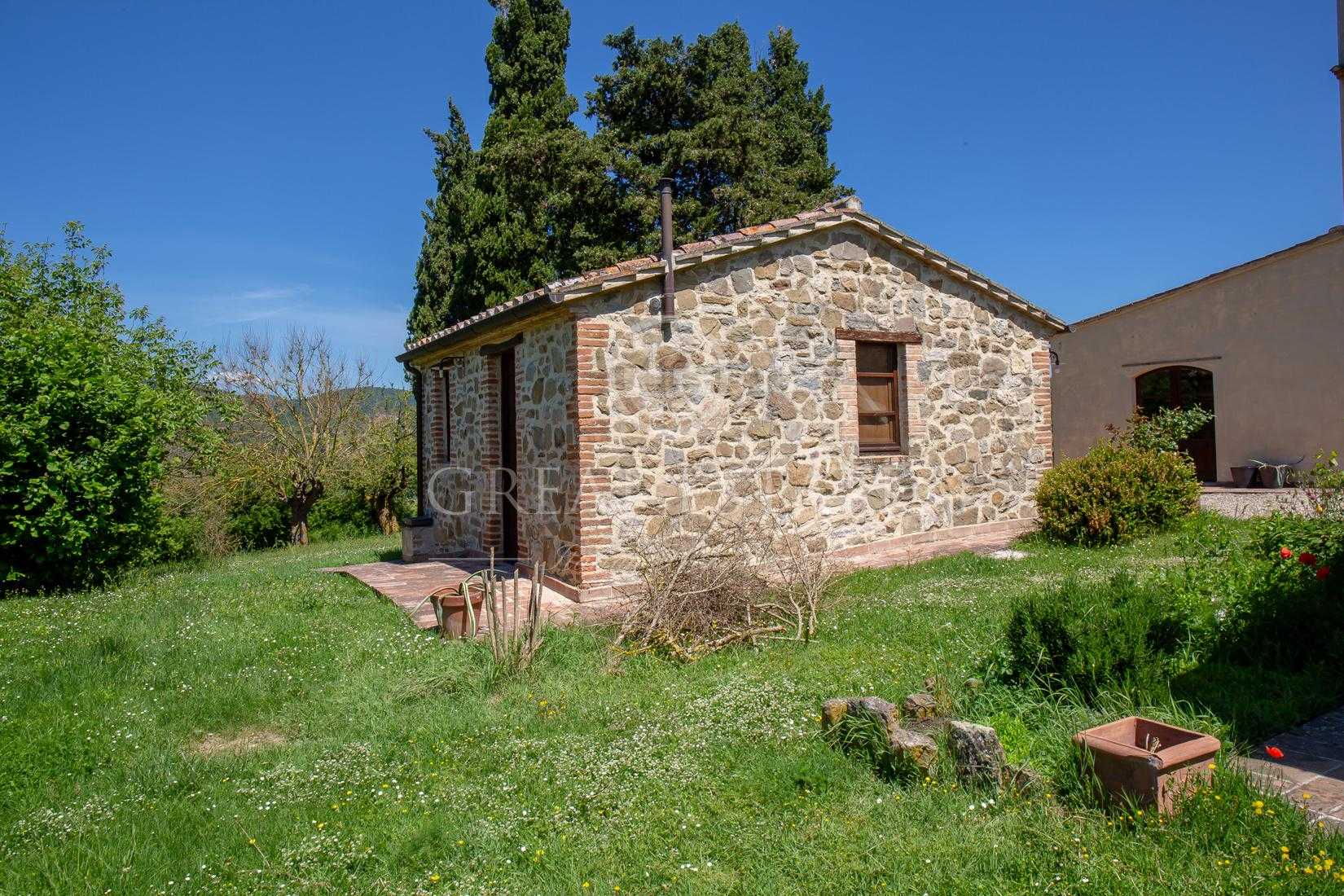 Talo sisään Passignano sul Trasimeno, Umbria 11056125