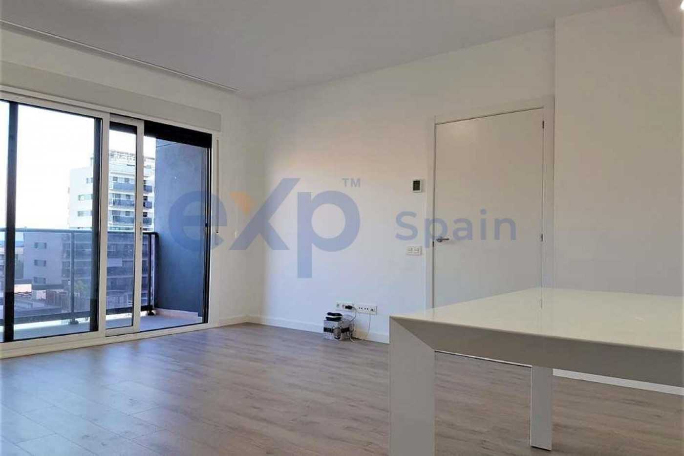 公寓 在 Badalona, Catalunya 11056208