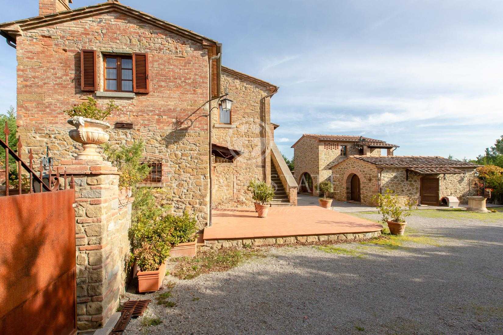 House in Monte San Savino, Tuscany 11056224