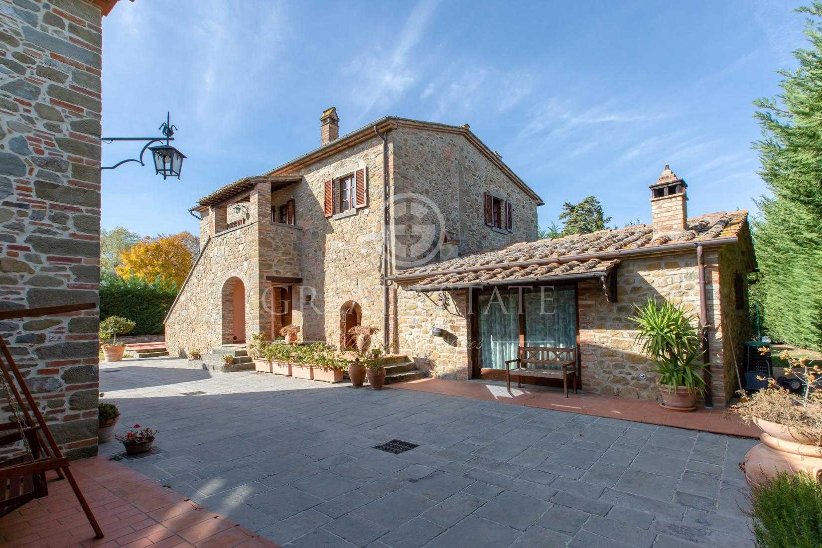 Будинок в Монте-Сан-Савіно, Тоскана 11056226