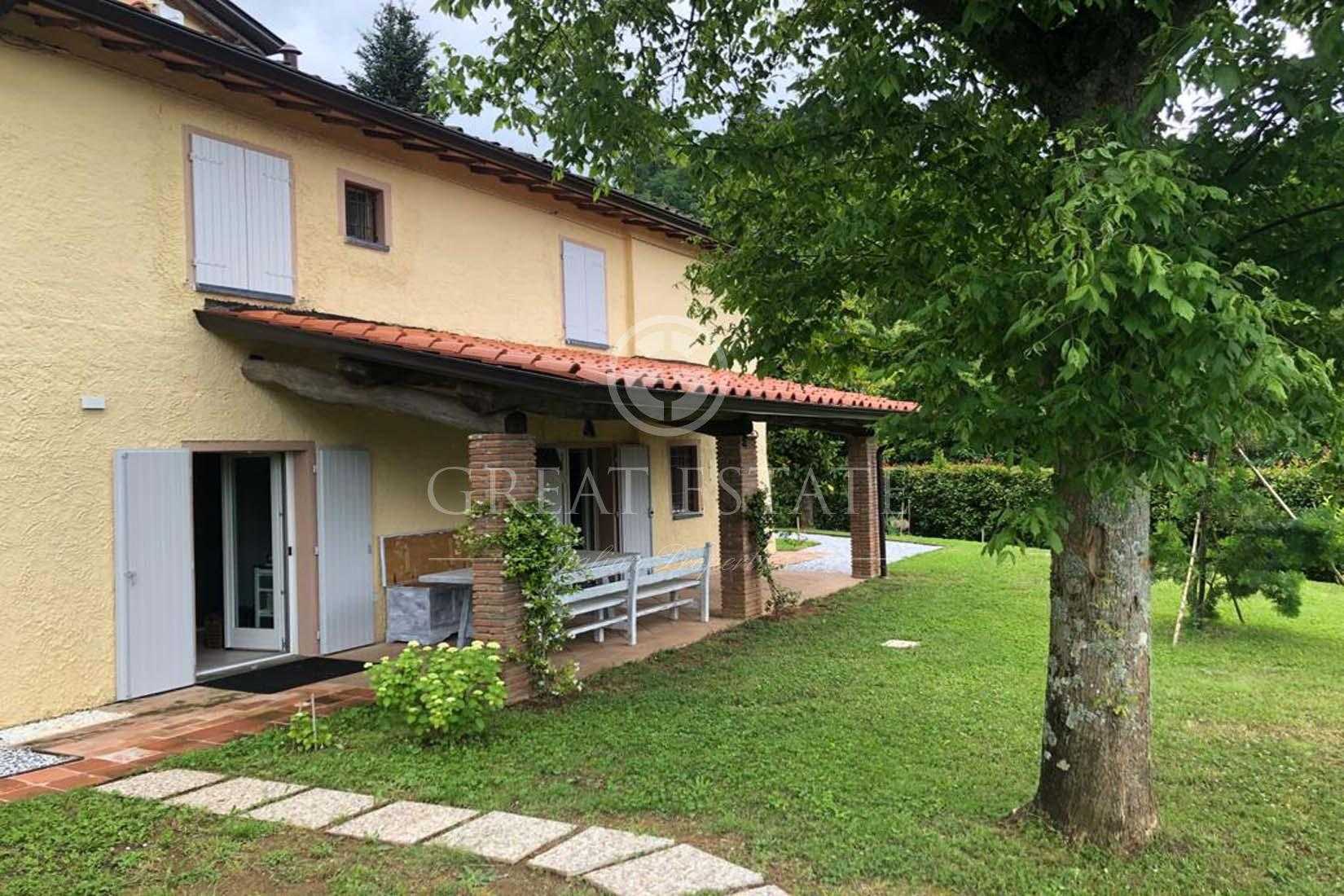 House in Camaiore, Tuscany 11056267