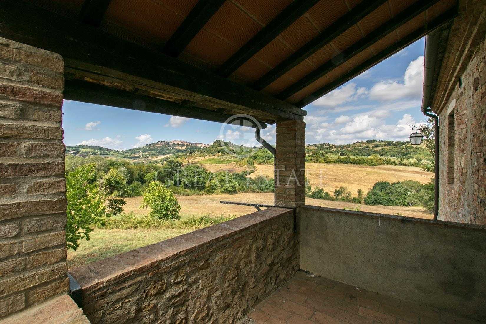 House in Montepulciano, Tuscany 11056280