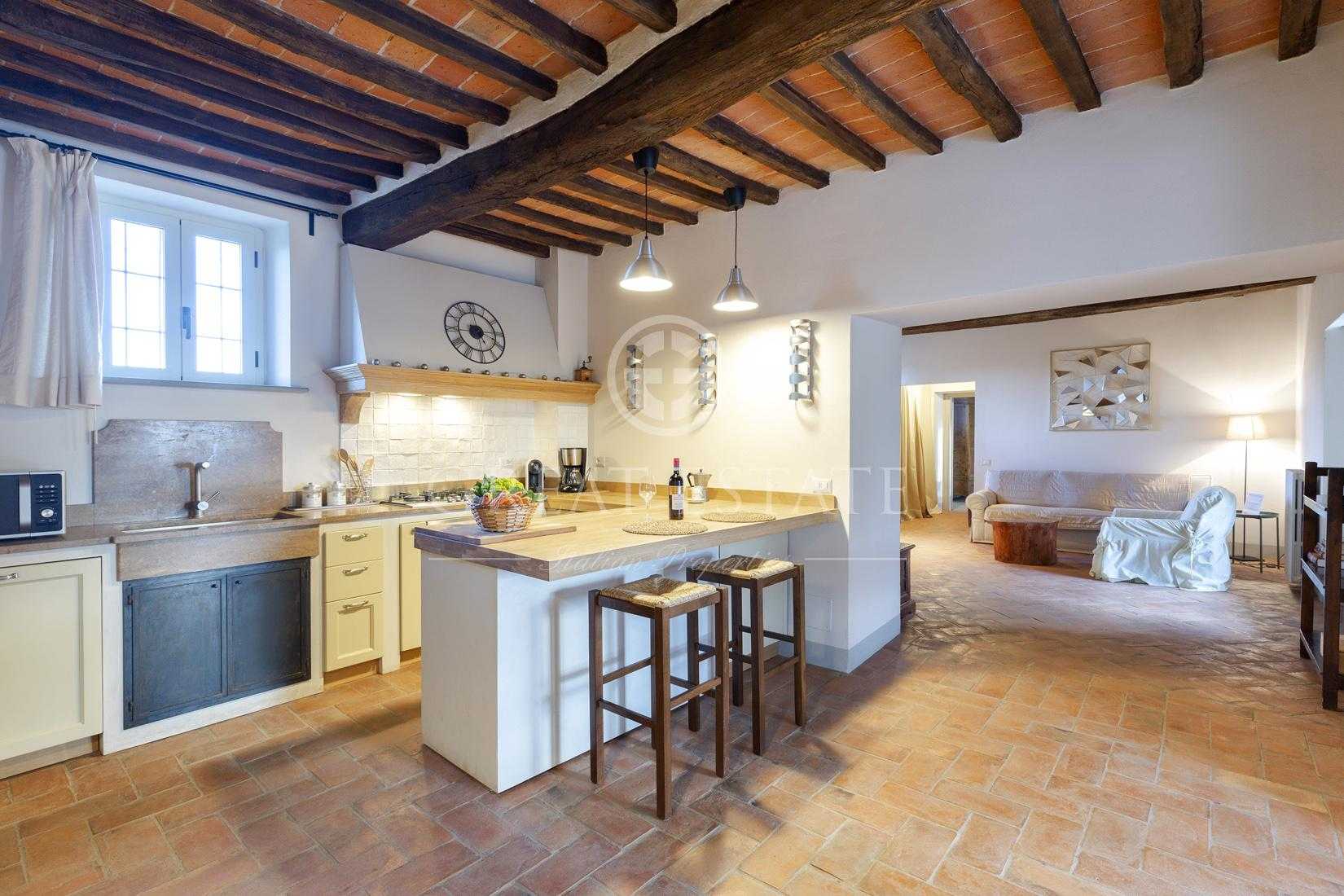 жилой дом в Cortona, Tuscany 11056295