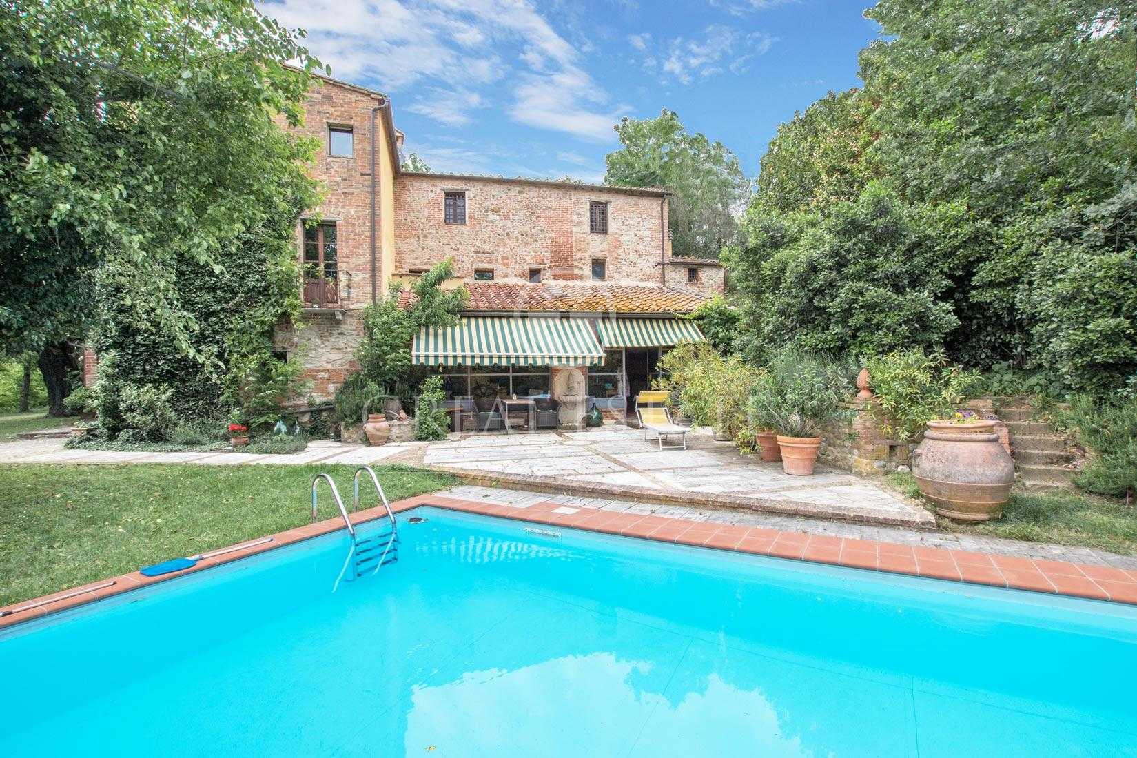 Huis in Asciano, Toscane 11056323