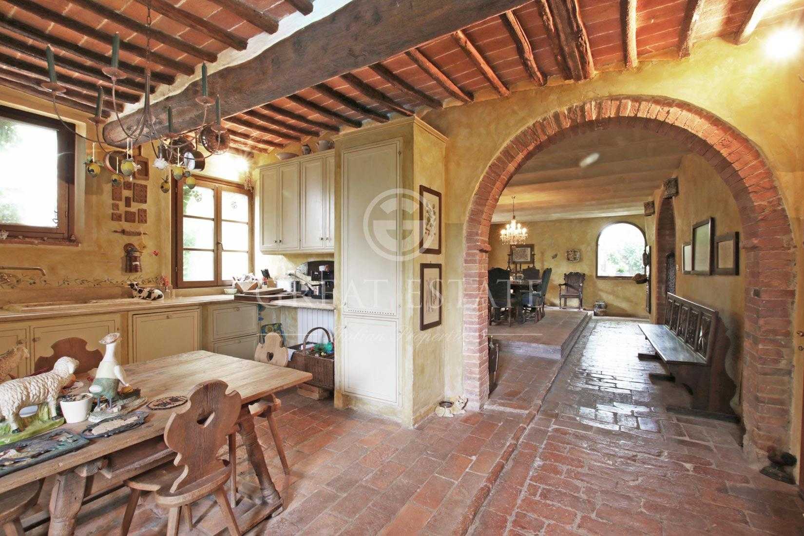 House in Asciano, Tuscany 11056323