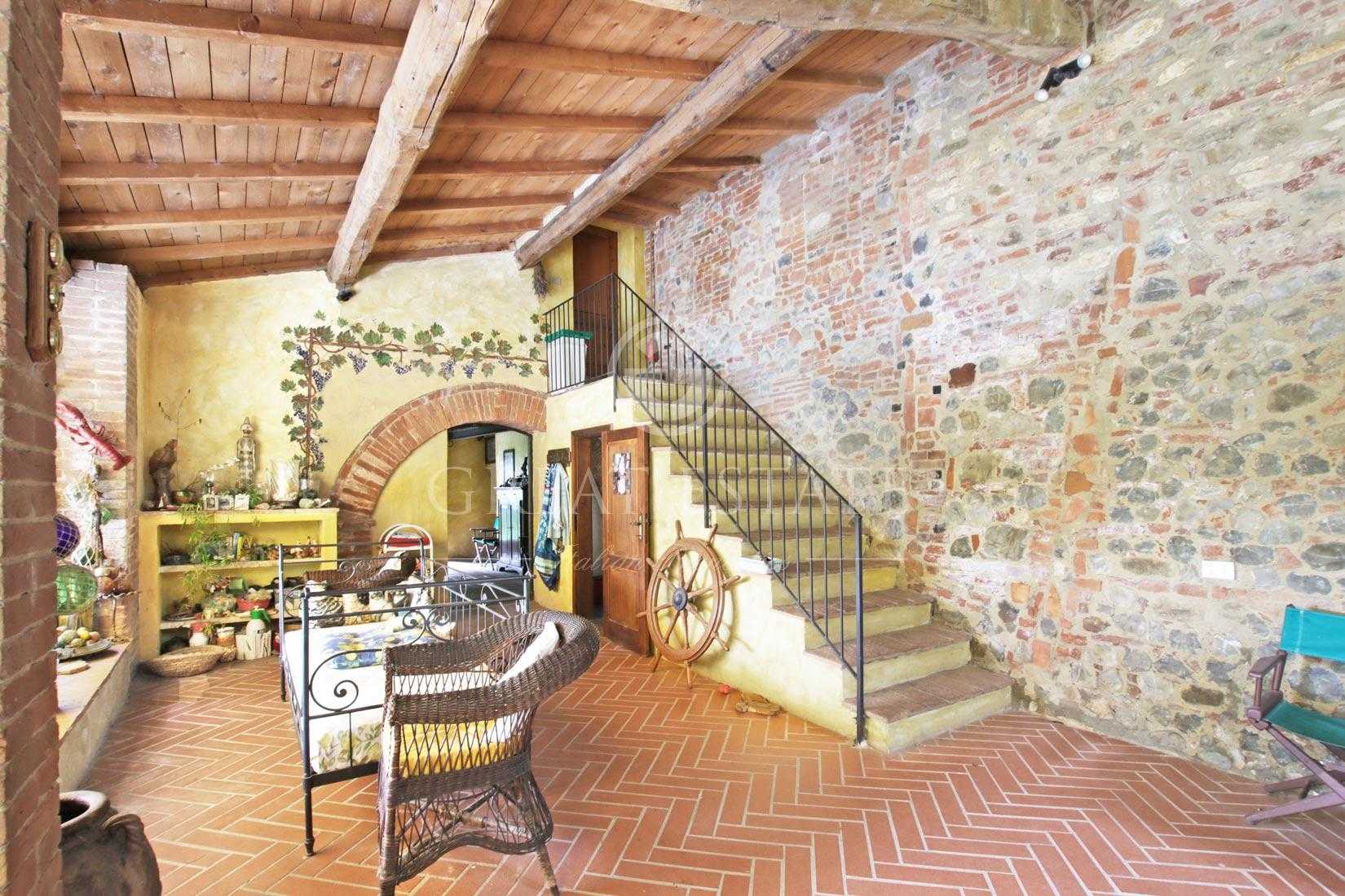House in Asciano, Tuscany 11056323