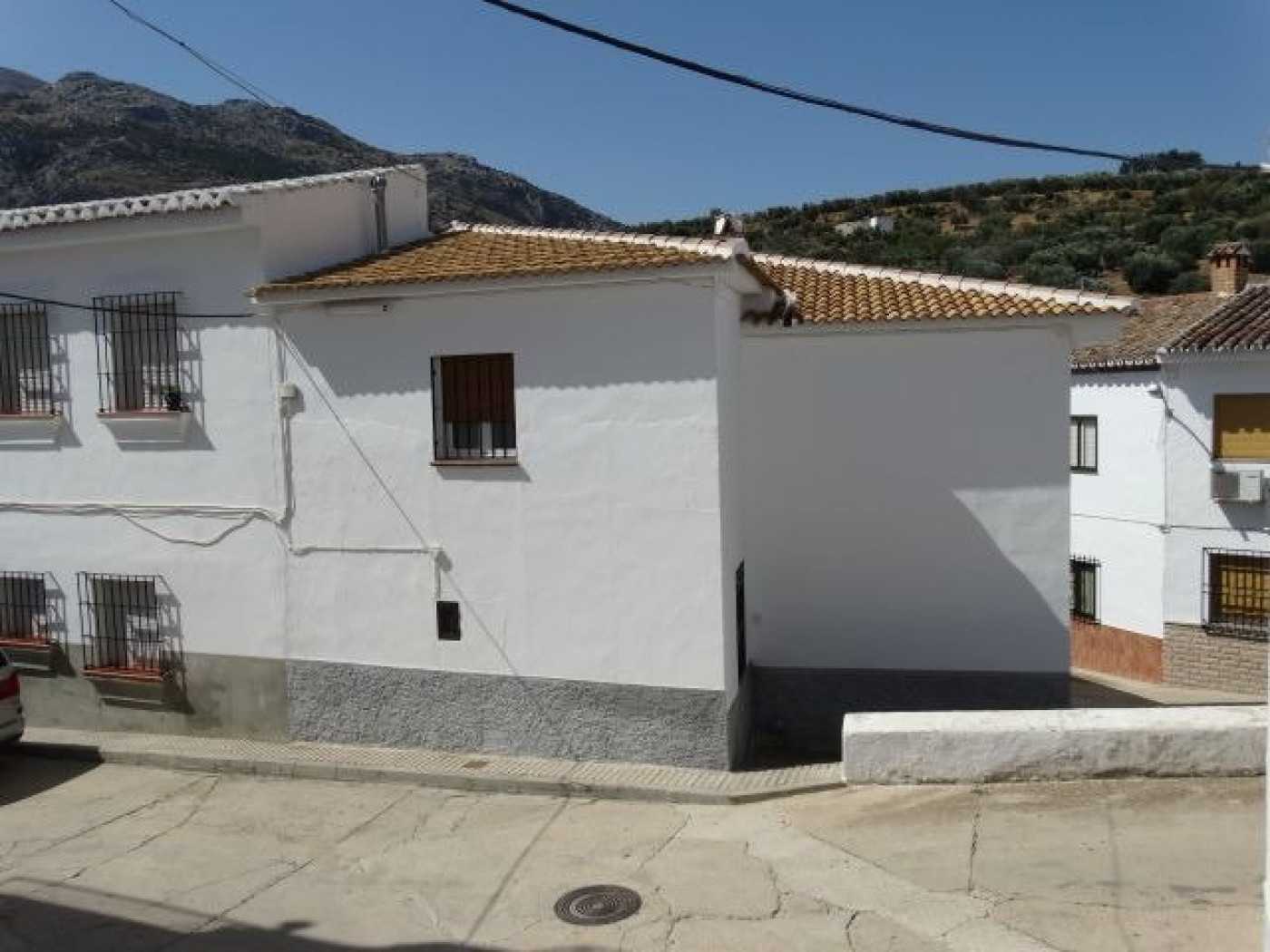 Talo sisään Villanueva del Rosario, Andalusia 11056326