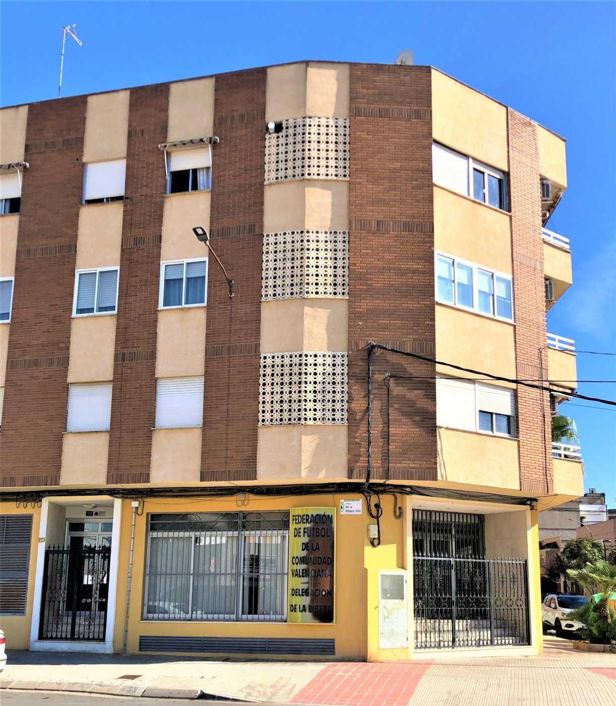 Condominium in Alberique, Valencia 11056345