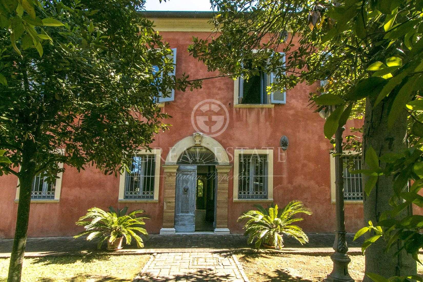 房子 在 Pesaro, Marche 11056356