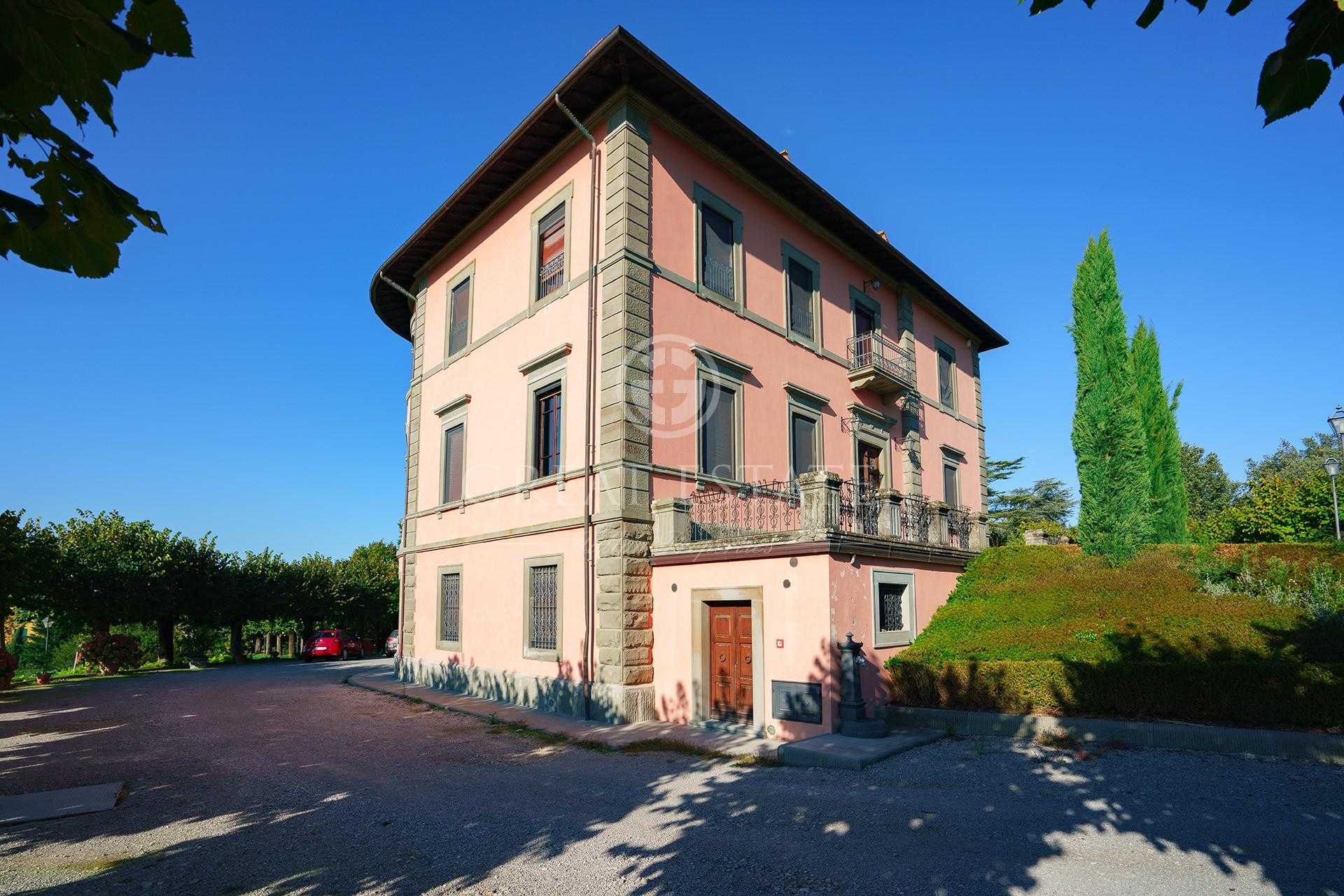 Huis in Cortona, Toscane 11056370