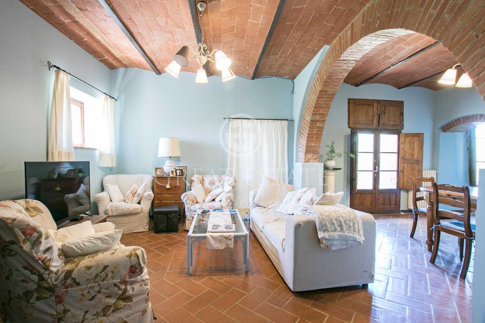 House in Asciano, Tuscany 11056388