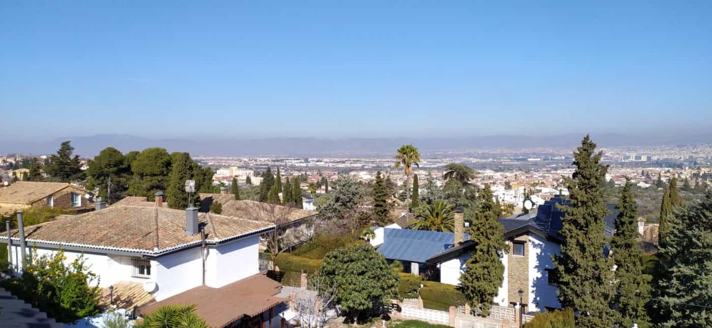 Condominium in Gójar, Andalusia 11056395