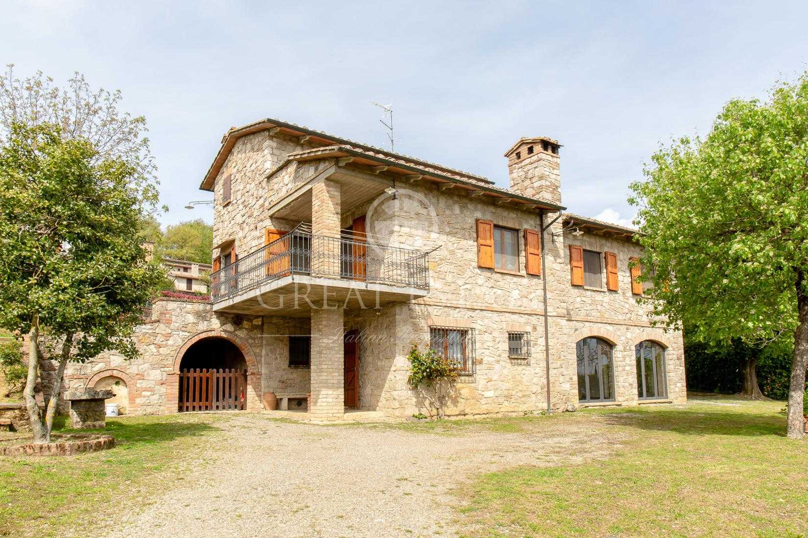 House in Sarteano, Tuscany 11056398