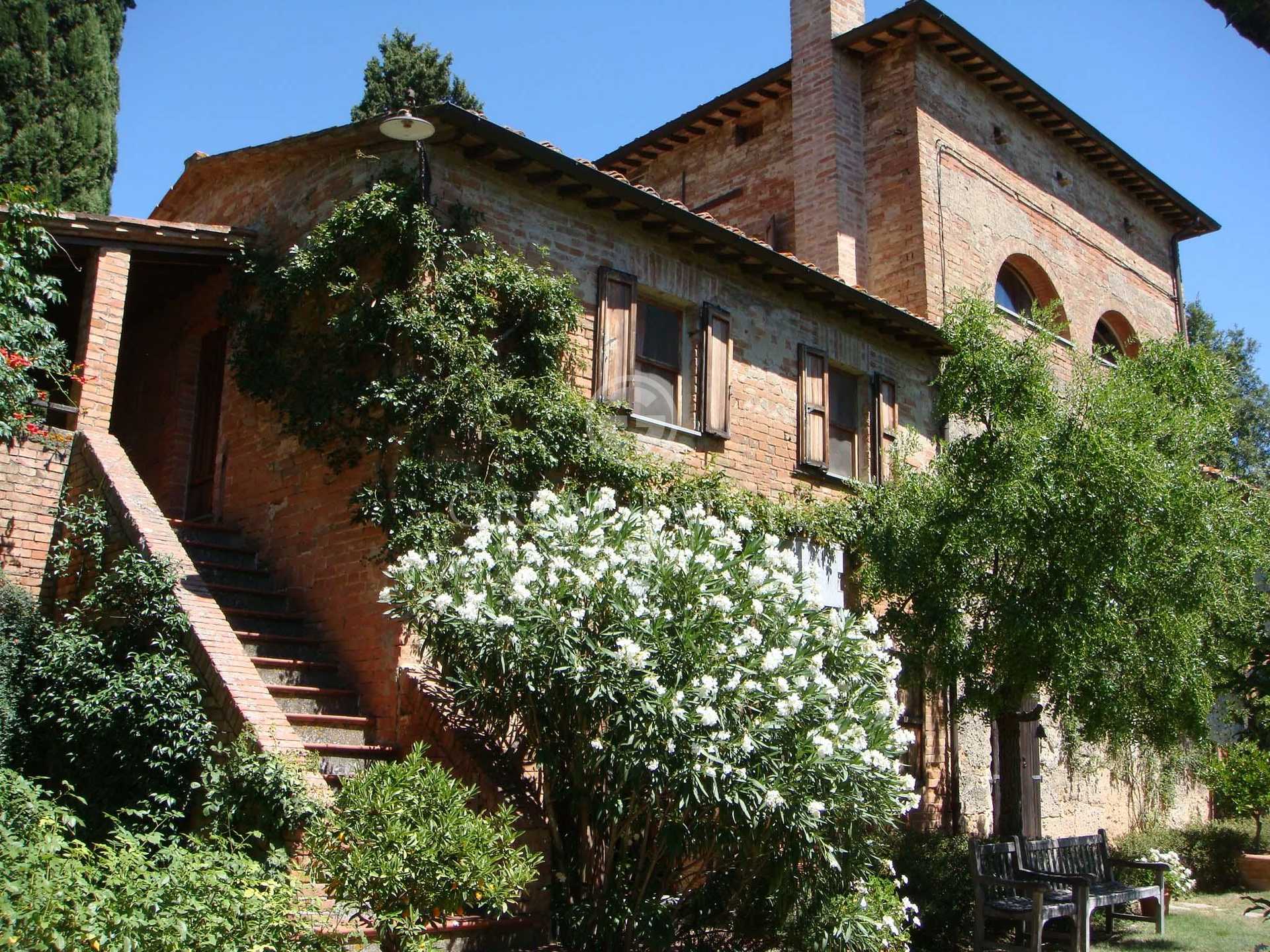 casa en Chiusi, Tuscany 11056502