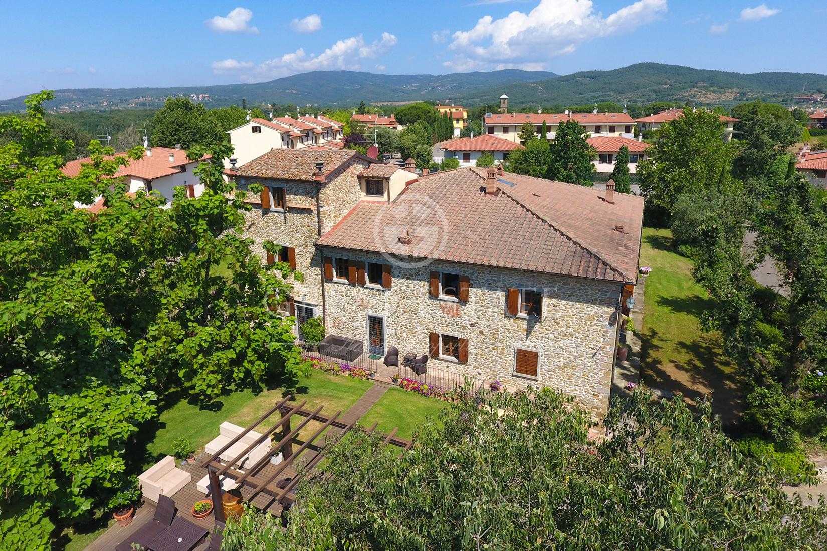 Rumah di Capolona, Tuscany 11056506
