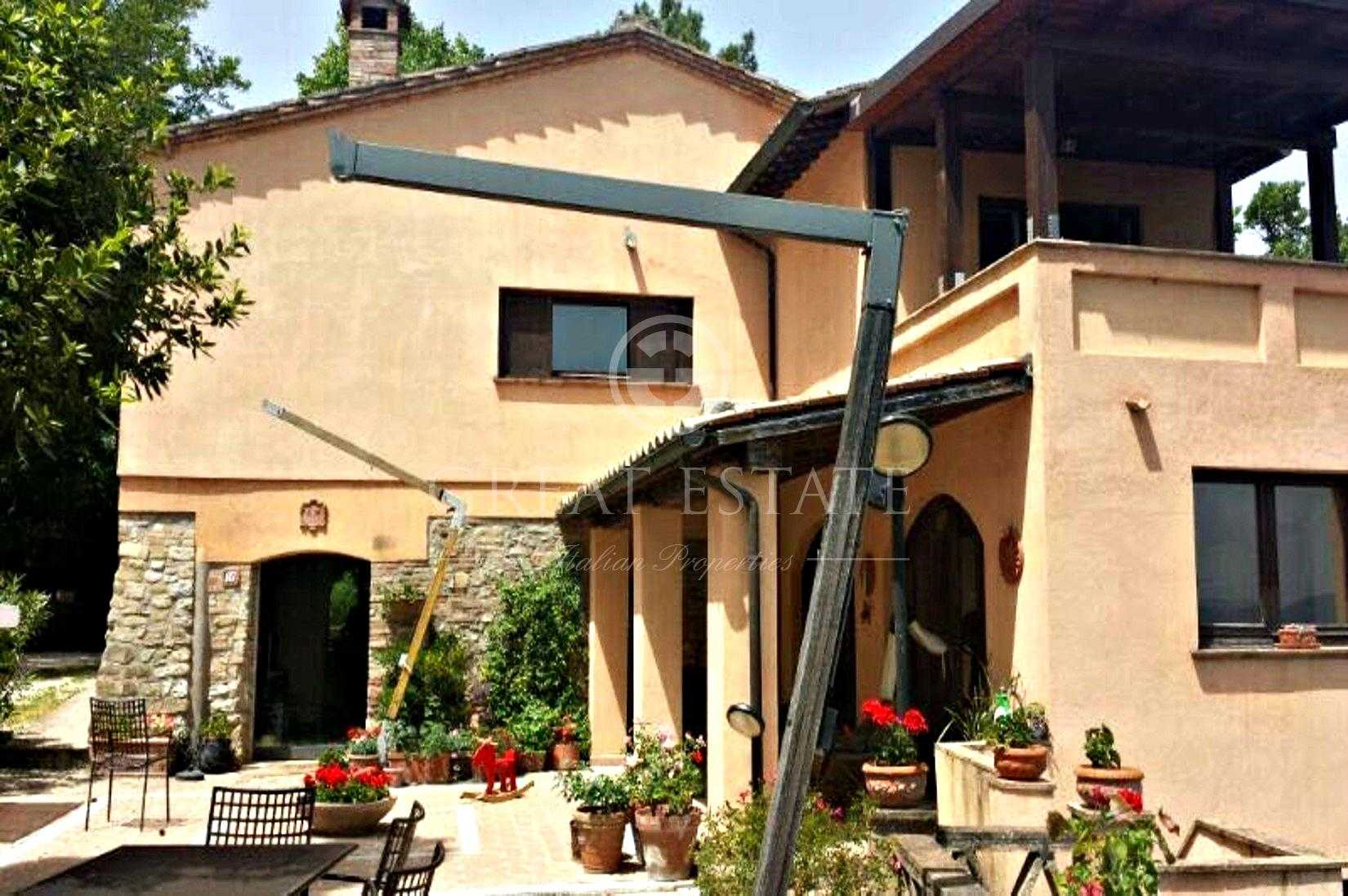 Dom w Perugia, Umbrii 11056516