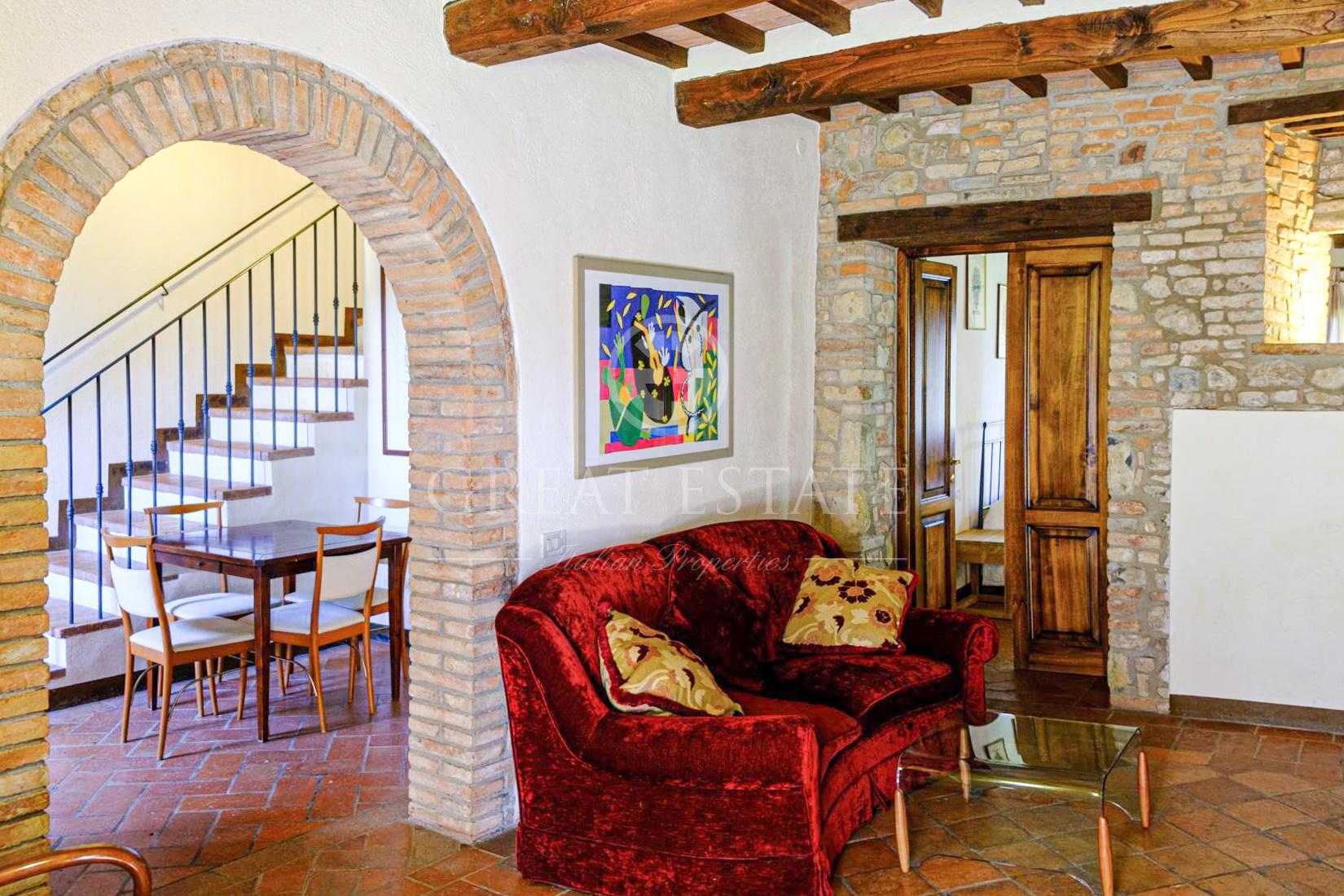 Dom w Montaione, Tuscany 11056543