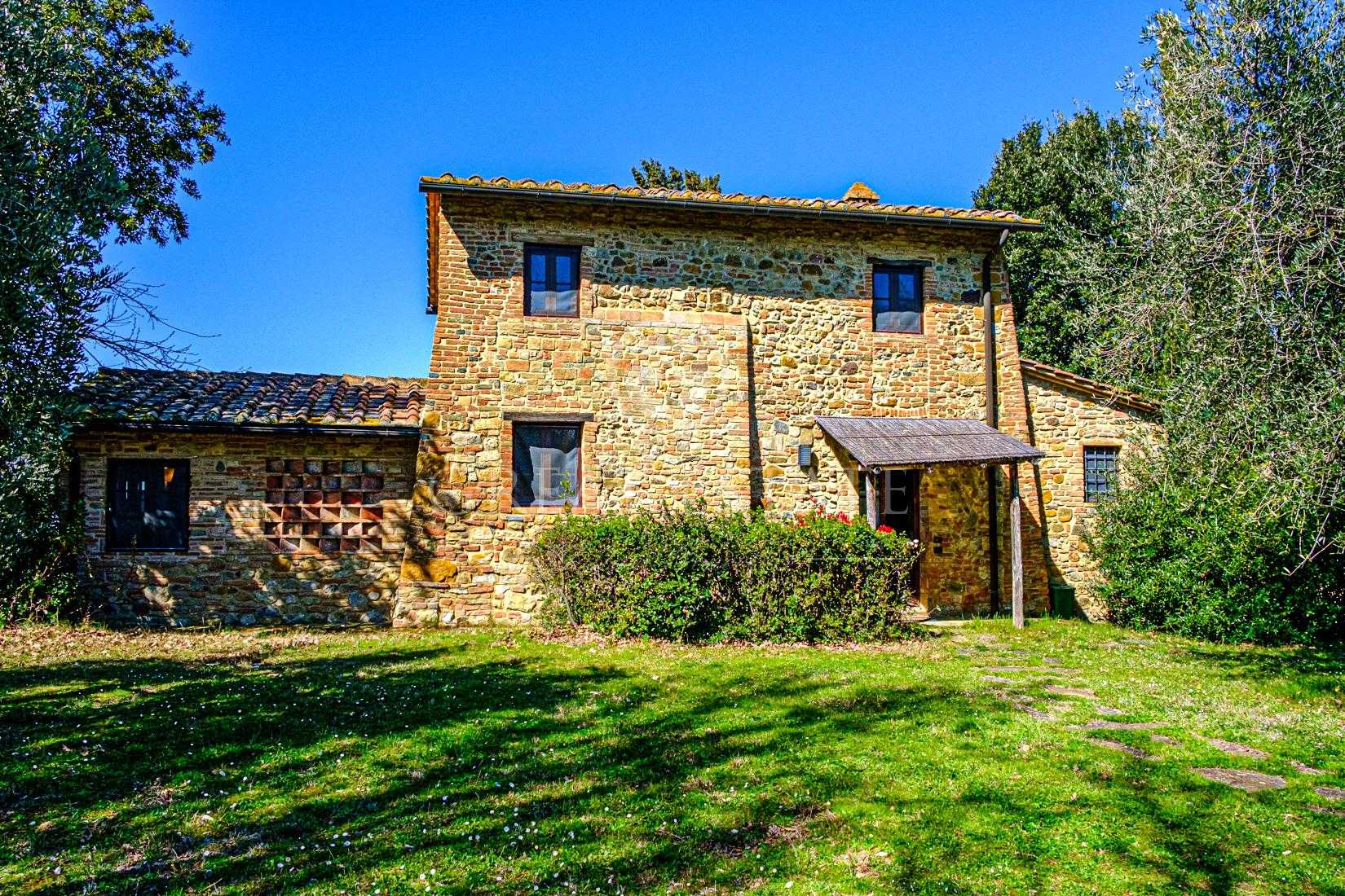 Dom w Montaione, Tuscany 11056545