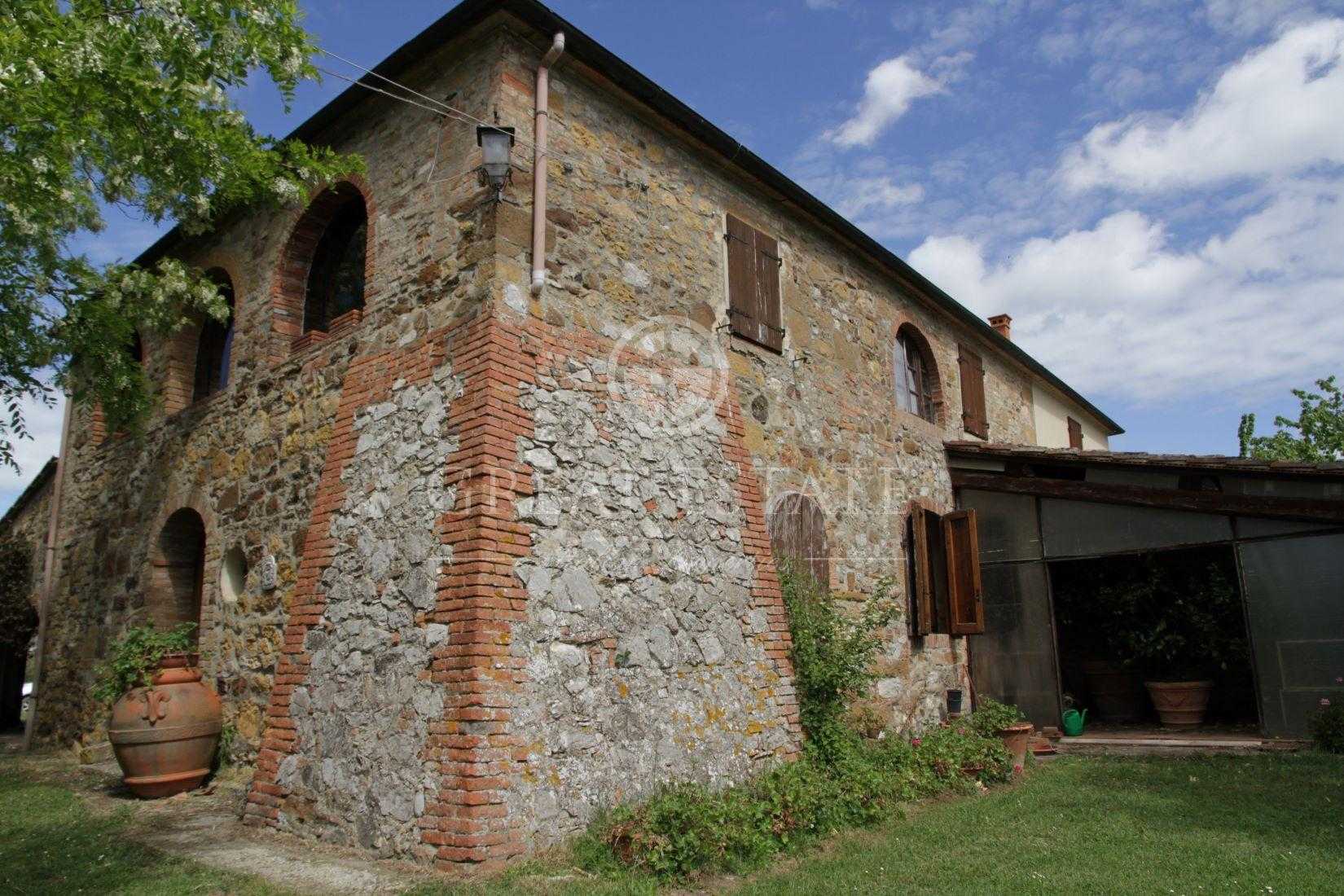 rumah dalam Trequanda, Tuscany 11056553