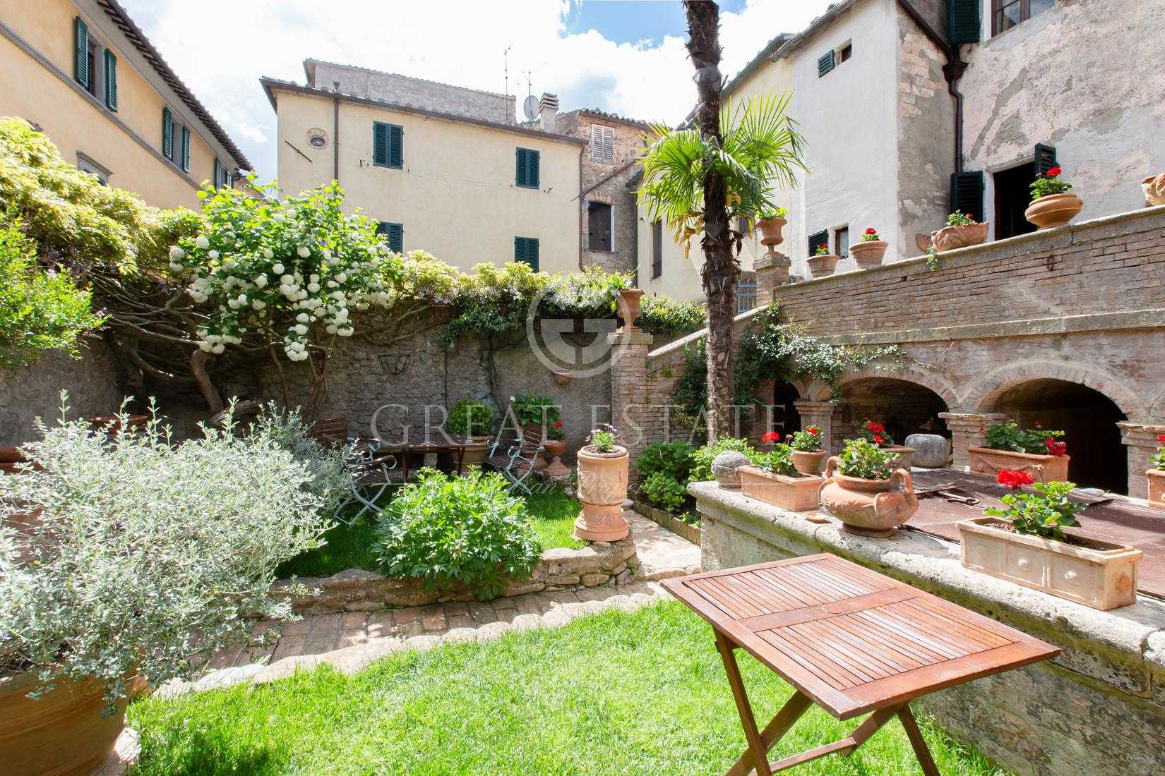 House in San Casciano dei Bagni, Tuscany 11056578
