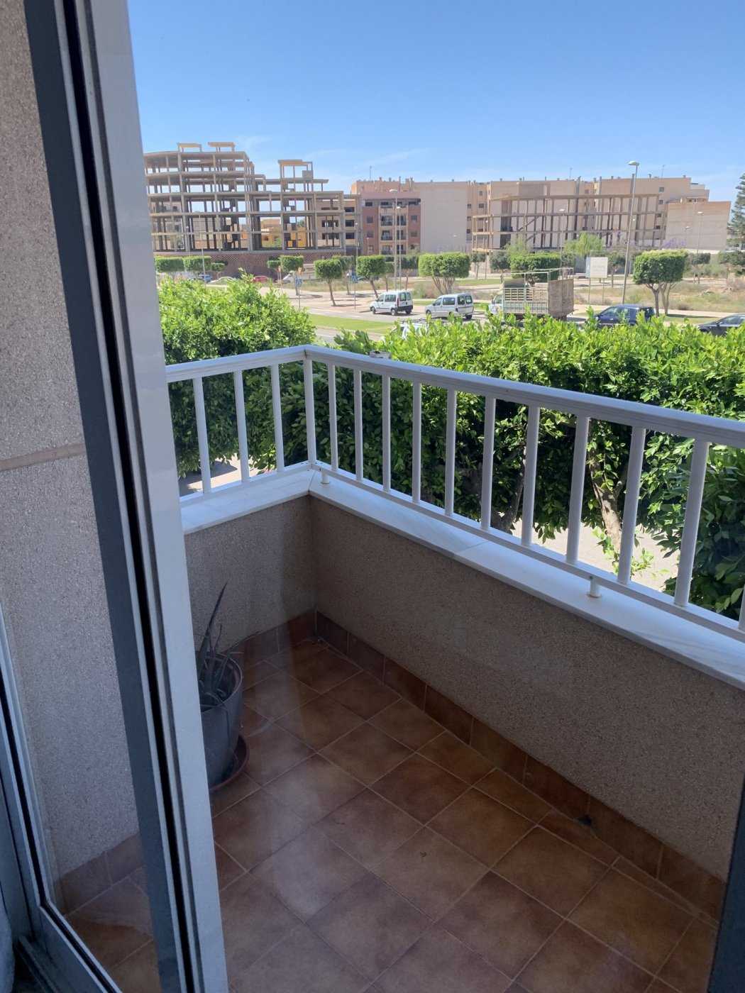 Condominium in , Andalucía 11056588