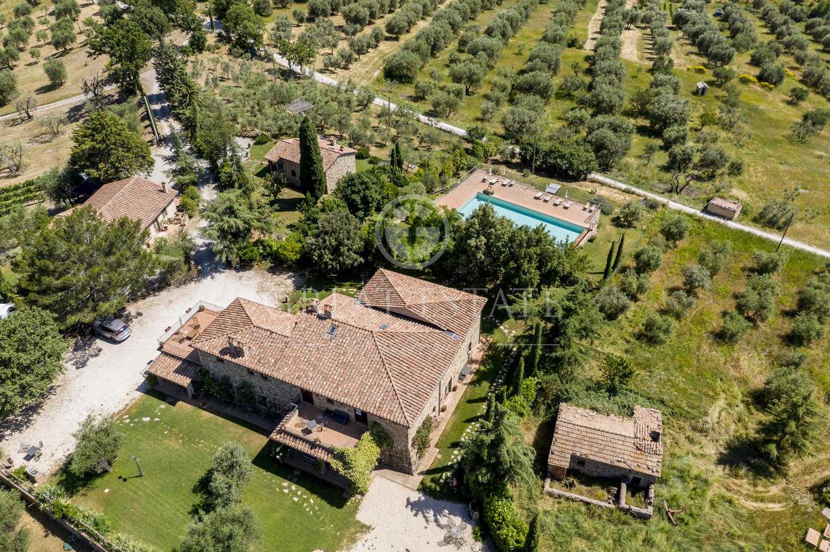 жилой дом в Seggiano, Tuscany 11056589