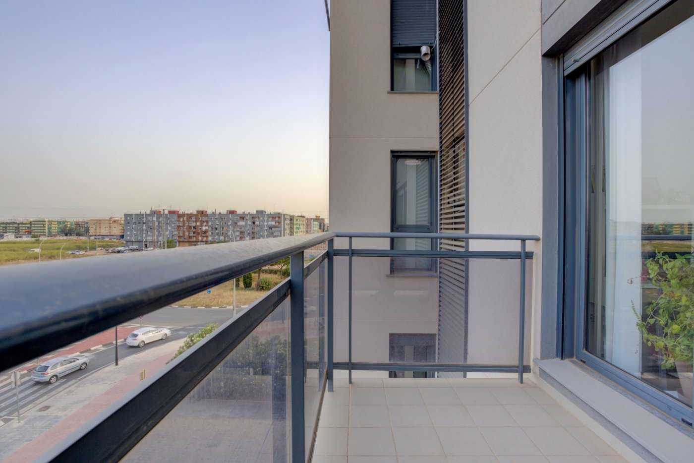 Condominium in València, Comunitat Valenciana 11056604