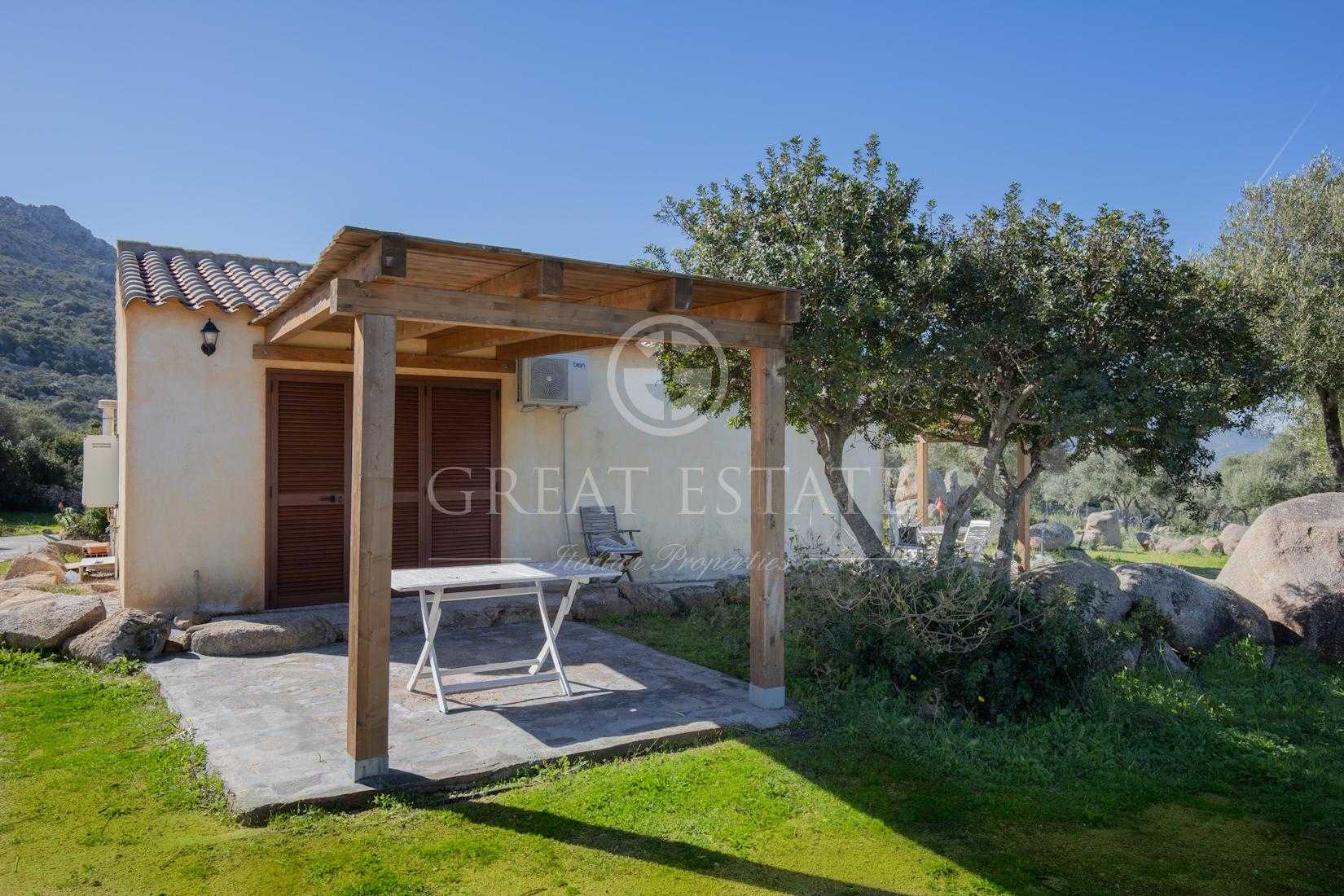 Huis in Golfo Aranci, Sardinia 11056609