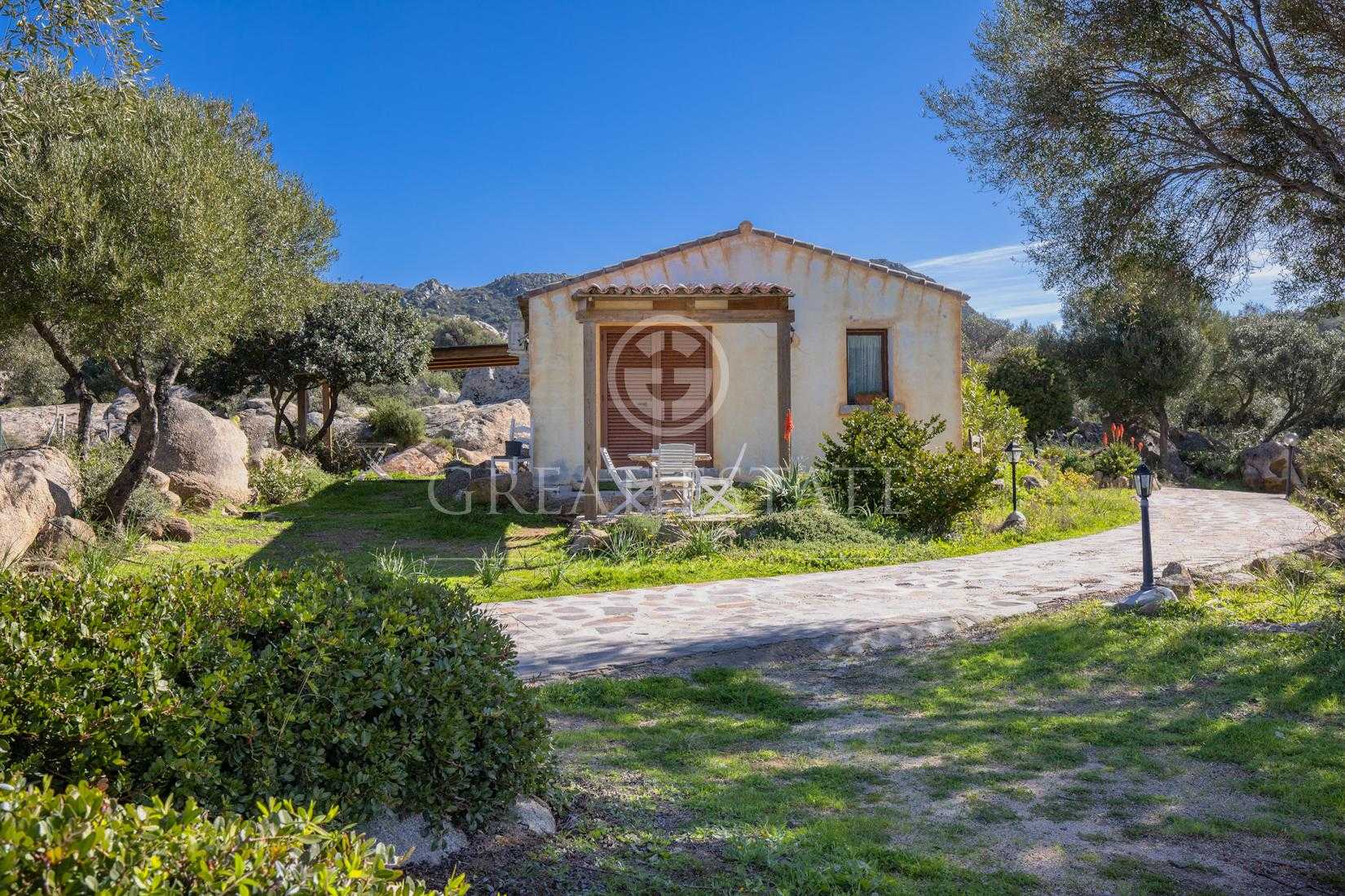 σπίτι σε Golfo Aranci, Sardinia 11056609