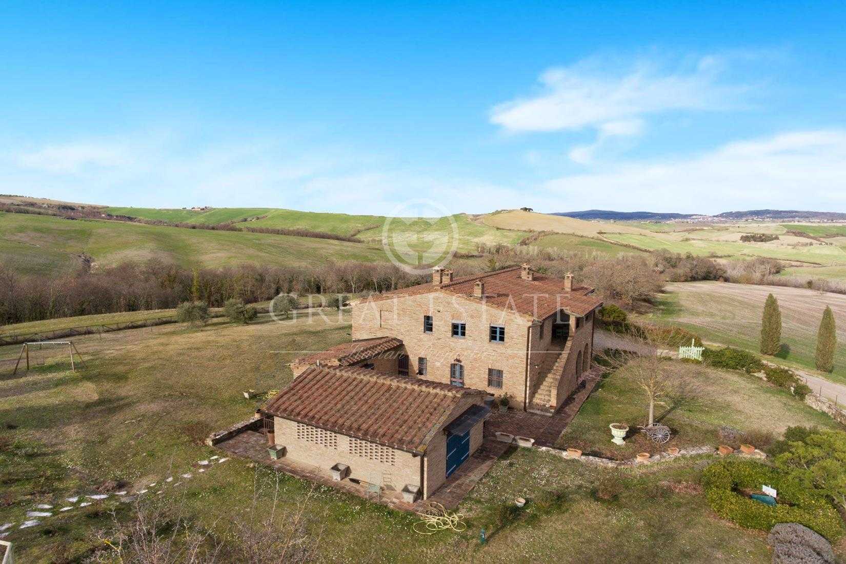 House in Asciano, Tuscany 11056621