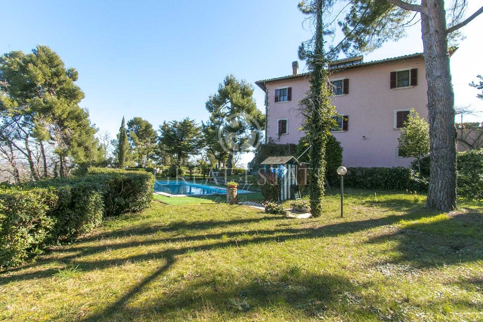 Huis in Ascoli Piceno, Marche 11056625