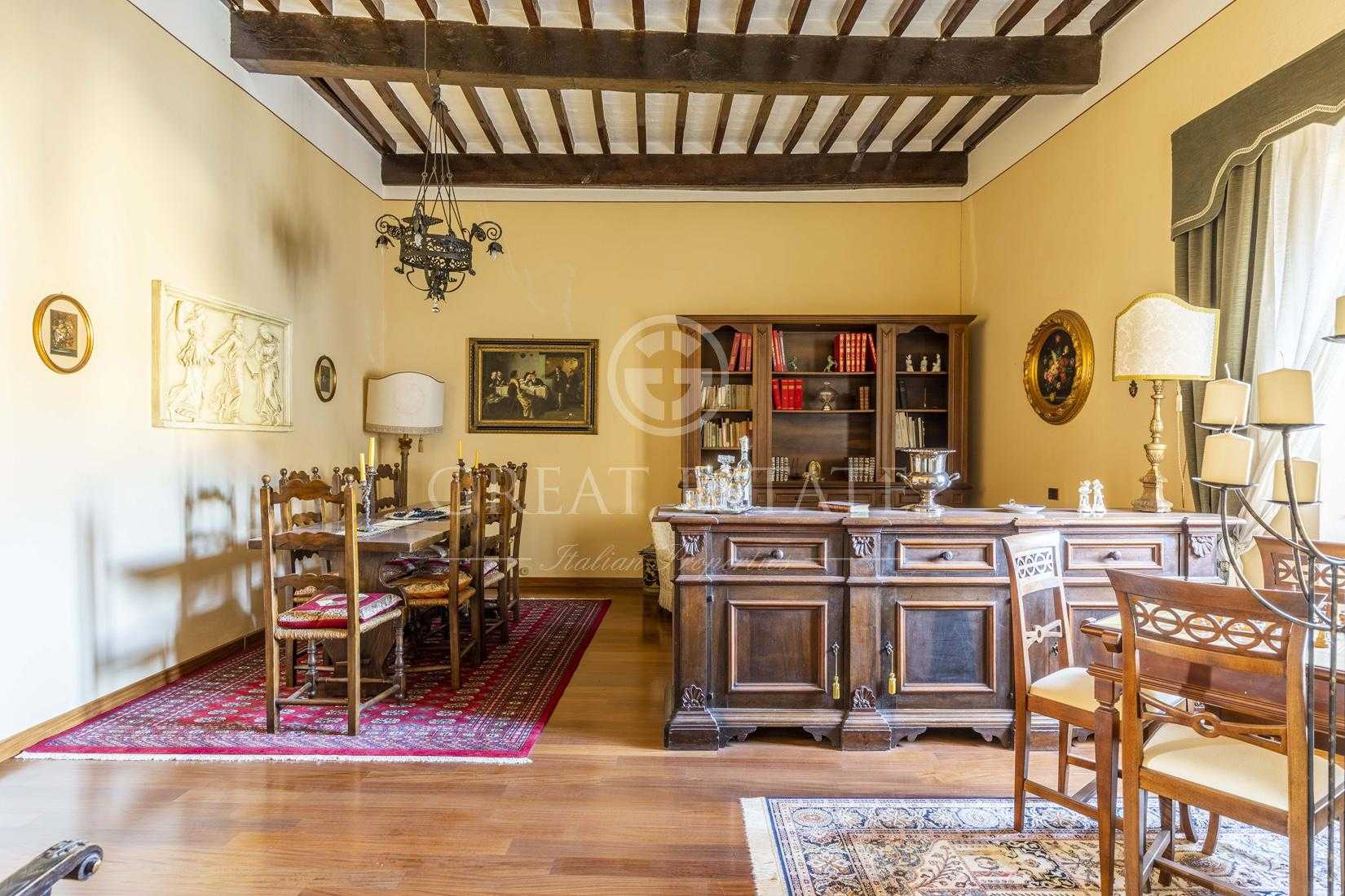 Квартира в Cortona, Tuscany 11056637
