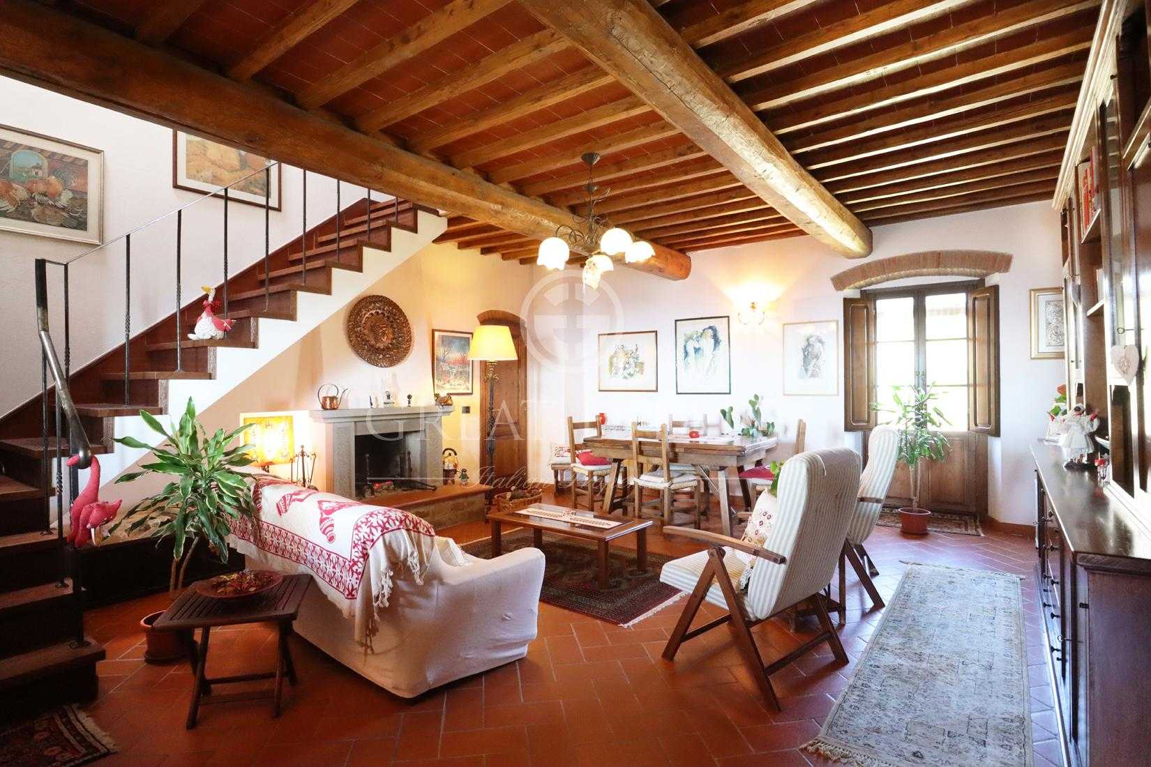 Dom w Loro Ciuffenna, Tuscany 11056683