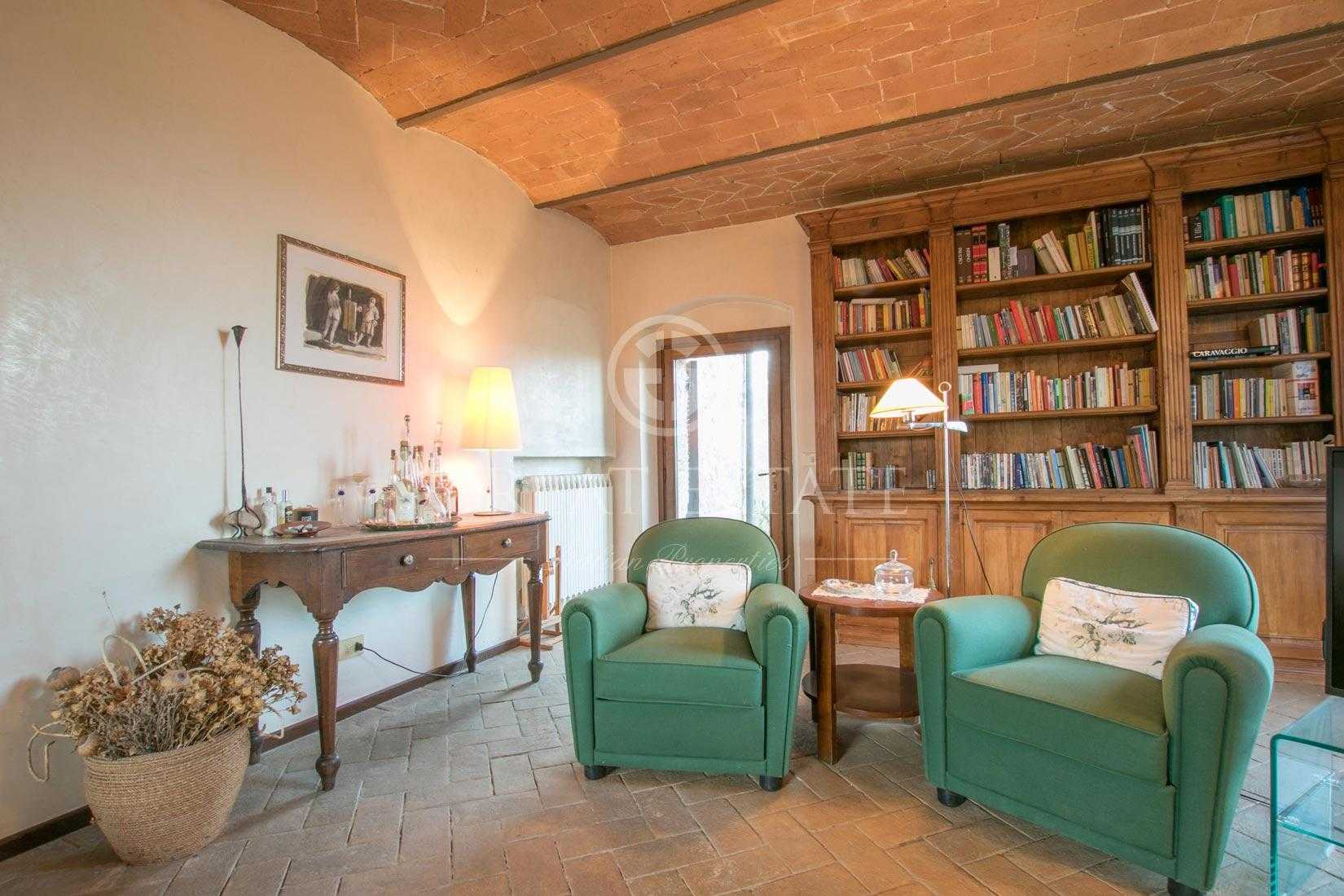 Rumah di Monte San Savino, Tuscany 11056697