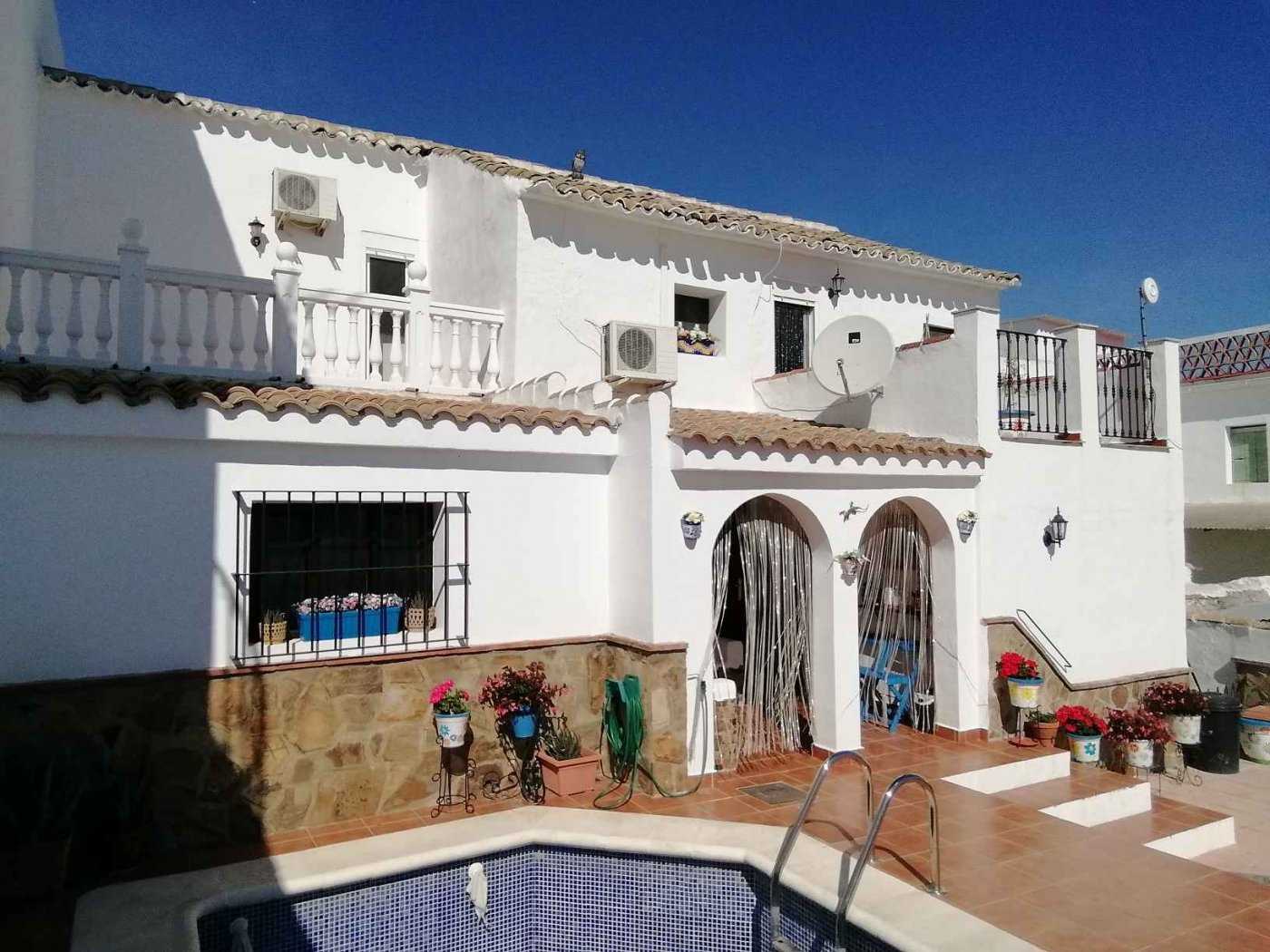 casa en Encinas Reales, Andalucía 11056718
