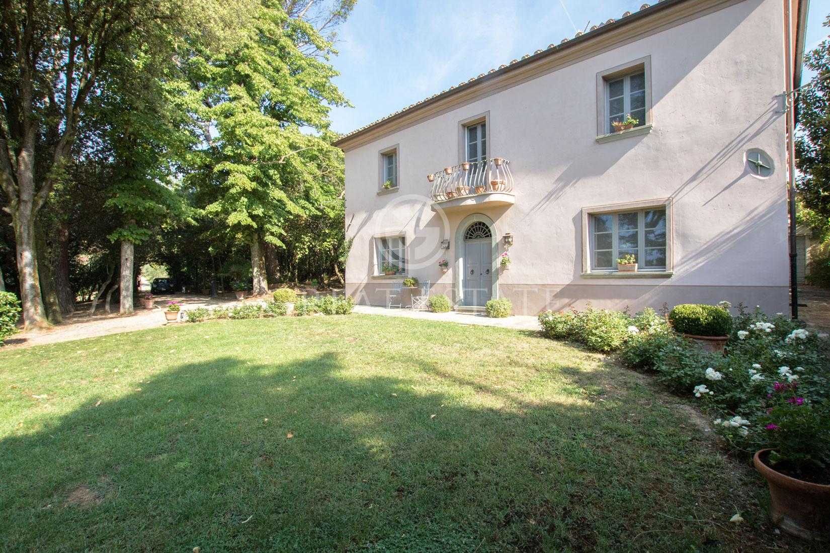 rumah dalam Foiano della Chiana, Tuscany 11056735