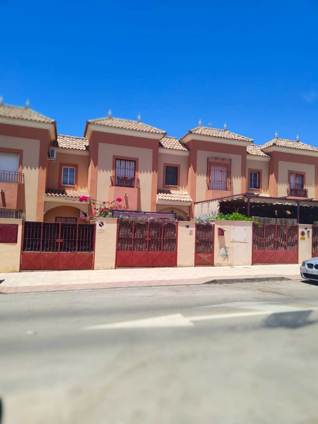 House in Dos Hermanas, Andalusia 11056768
