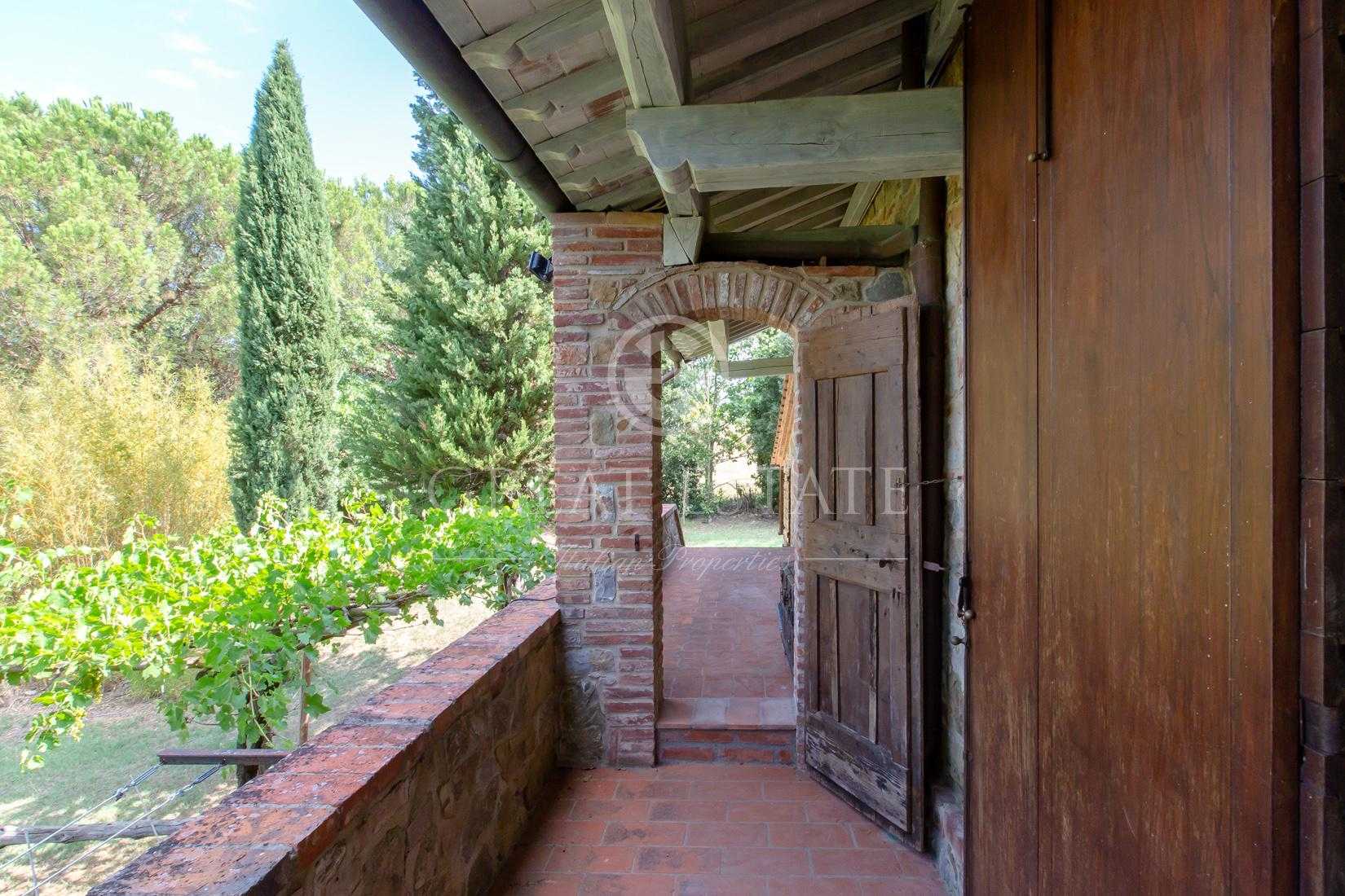 жилой дом в Lucignano, Toscana 11056780
