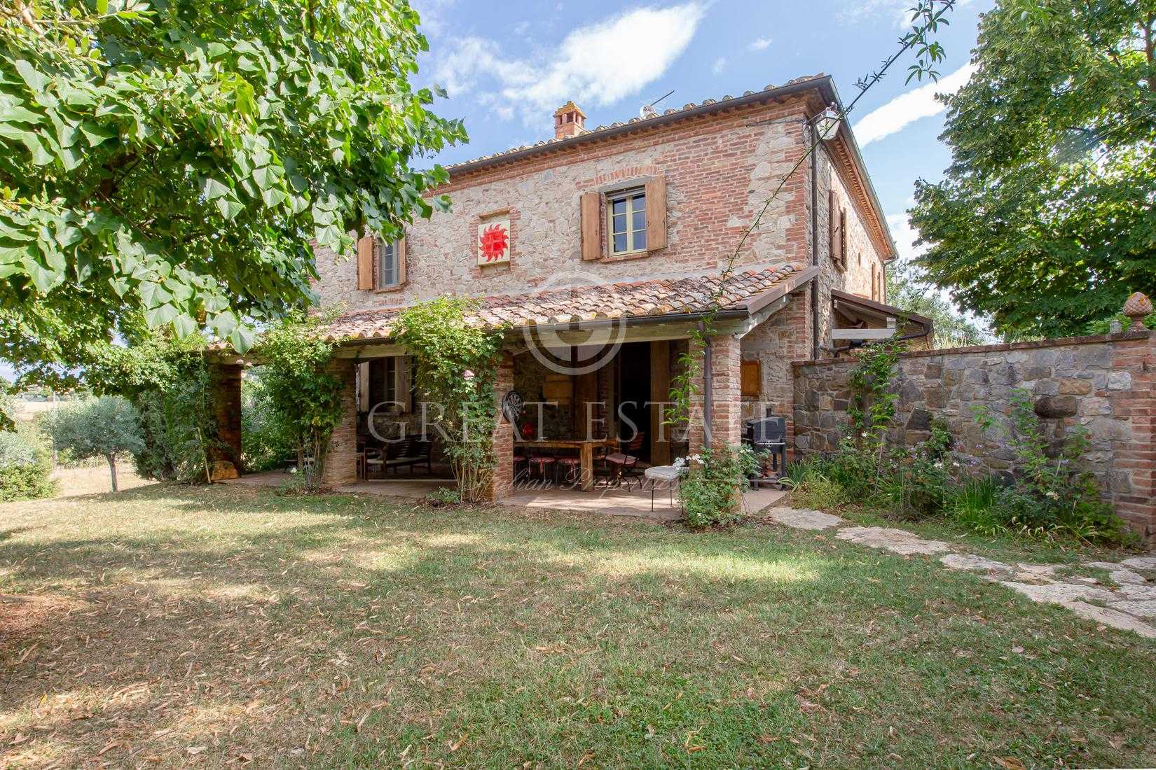 σπίτι σε Lucignano, Toscana 11056780
