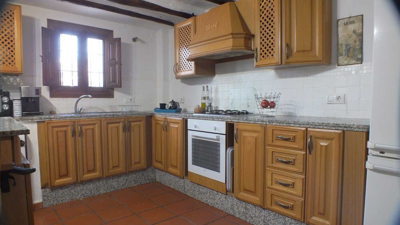 жилой дом в Iznájar, Andalucía 11056822
