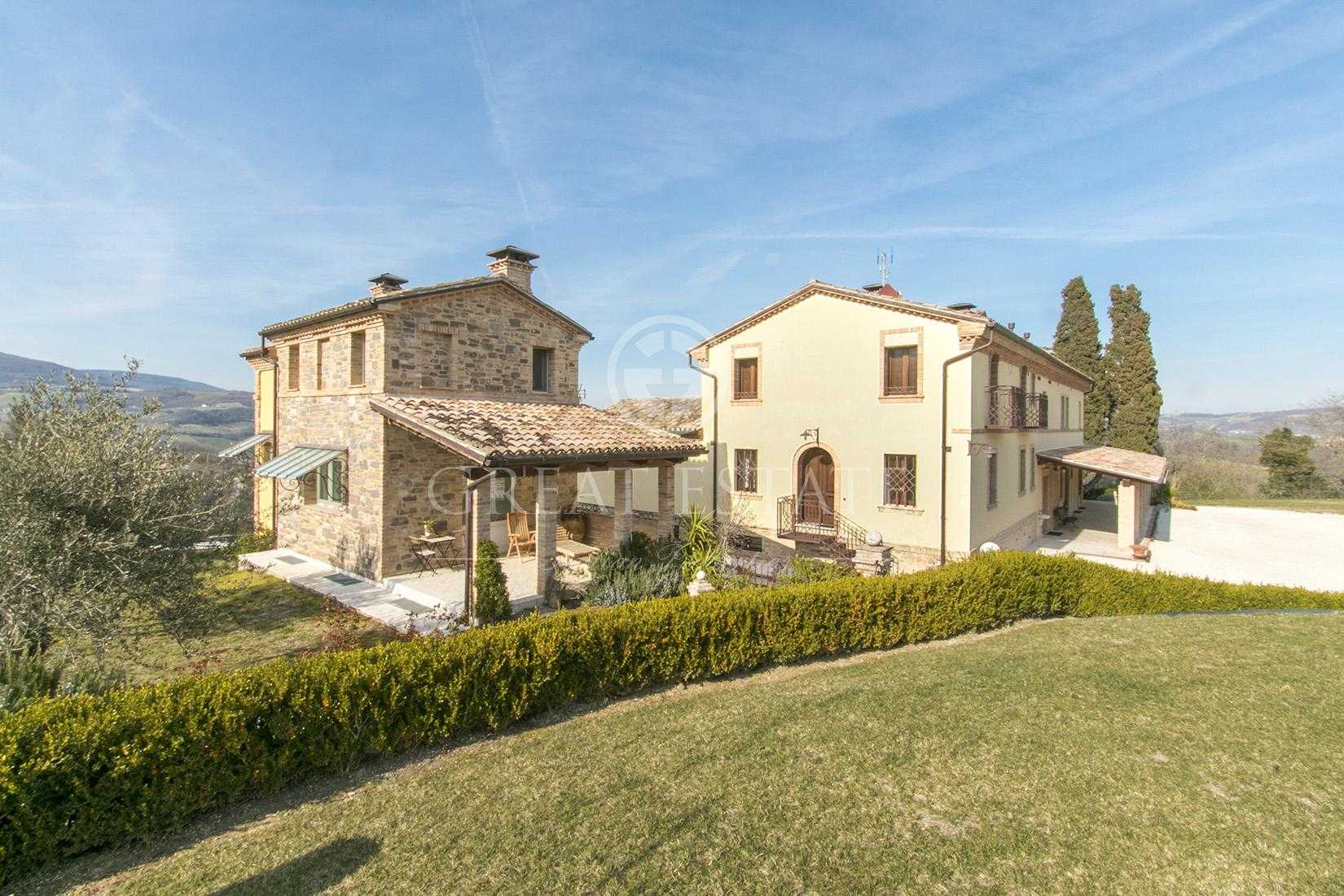 House in Caldarola, Marche 11056868