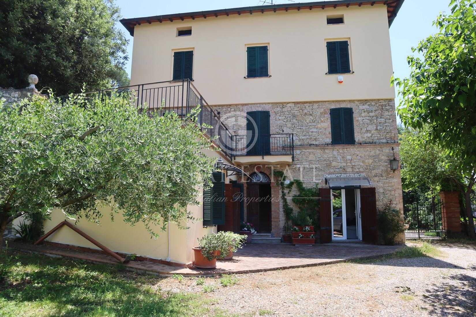 Dom w Perugia, Umbrii 11056902