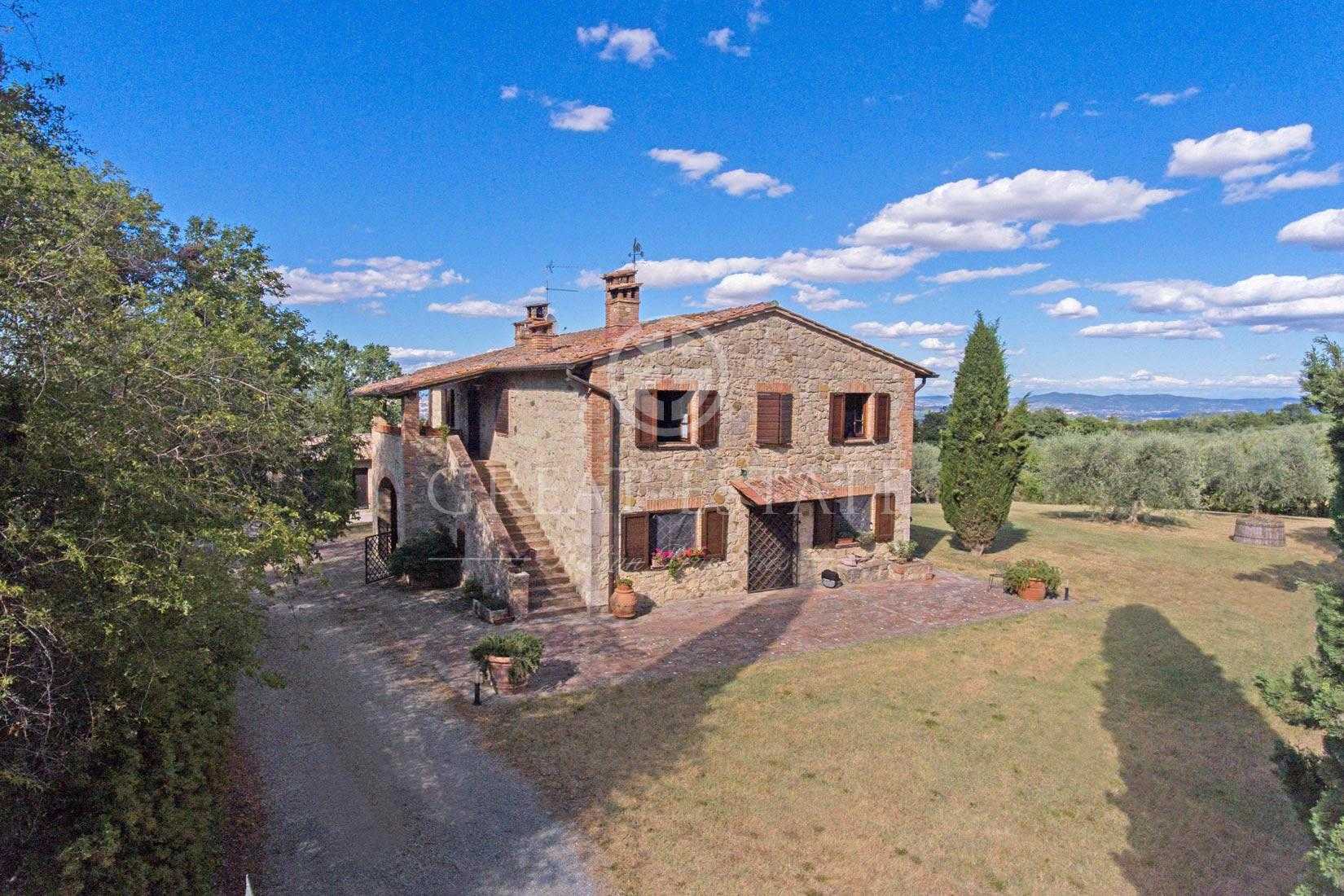 σπίτι σε Sarteano, Tuscany 11056920